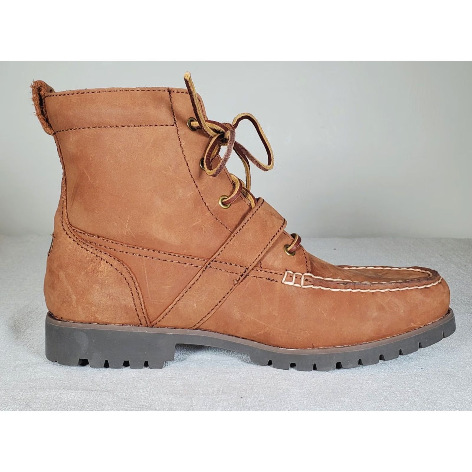 Polo by Ralph Lauren Brown and Tan Men\'s Chukka Boots Amazon.com | POLO RALPH LAUREN Men main image 2