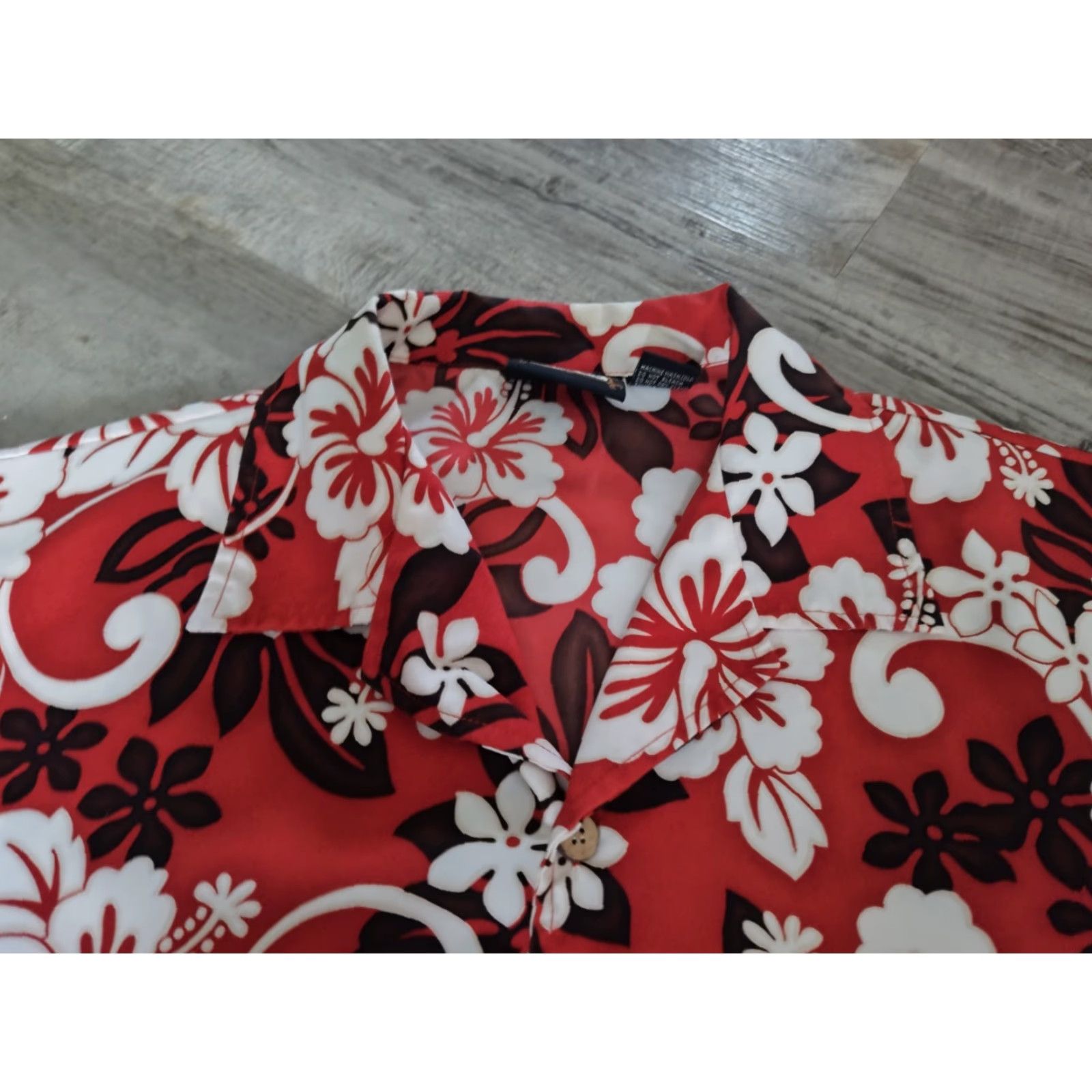 Vintage Vintage ODO Red Hibiscus Floral Hawaiian Short Sleeve Button Up Shirt Men's Sz L Size US L / EU 52-54 / 3 - 4 Thumbnail