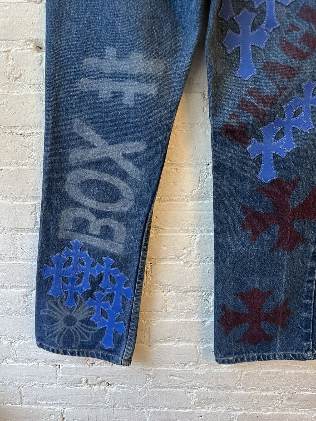 Chrome Hearts Chrome Hearts NEW Levi Stencil cross patch jeans 30 31 Size US 30 / EU 46 - 6 Thumbnail