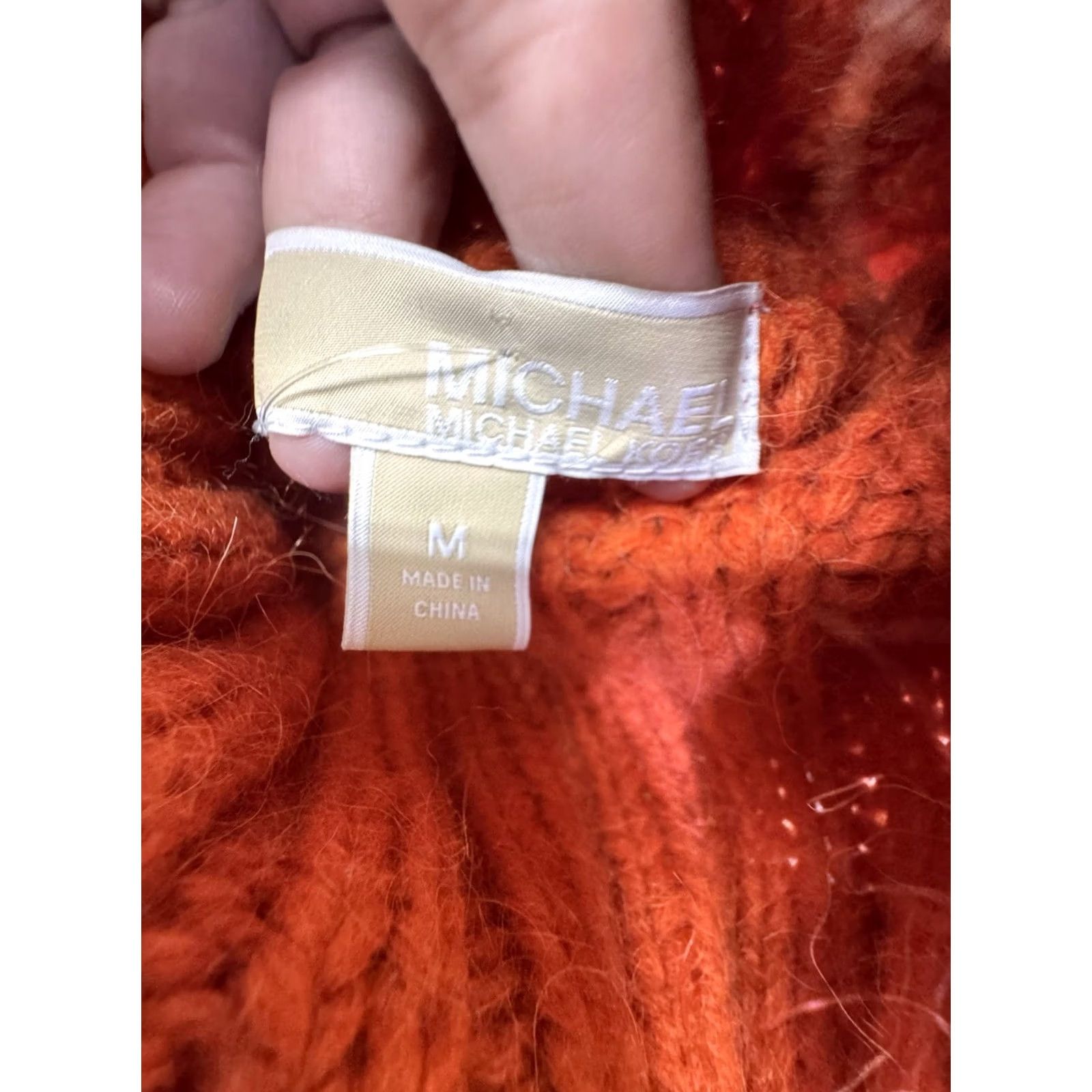Michael Kors michael michael kors Cable Knit Sweater Turtle Kneck Crop Top Ombré Size Medium Size M / US 6-8 / IT 42-44 - 4 Thumbnail