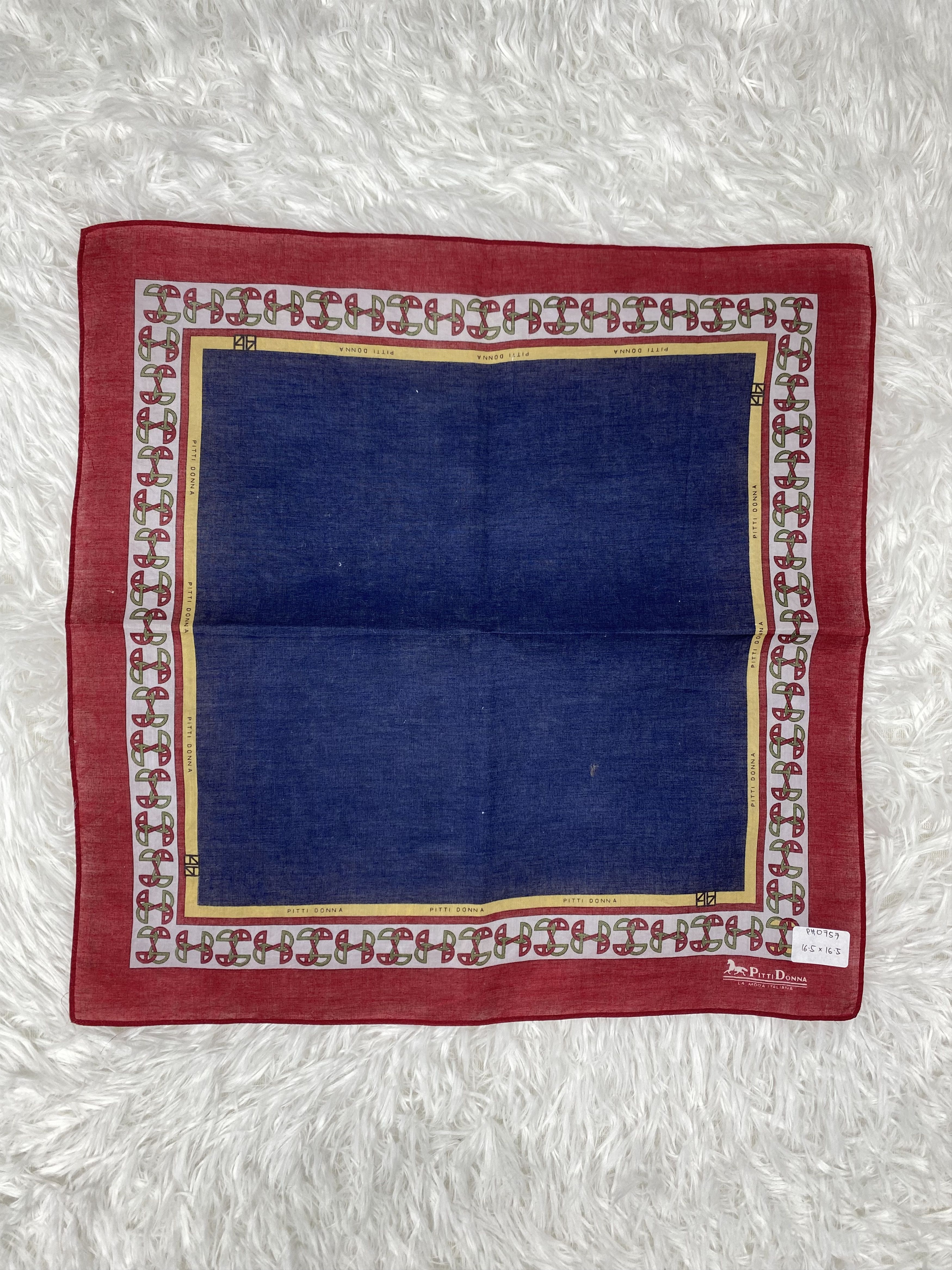 Vintage Vintage Pitti Donna Handkerchief Neckerchief PH0757 Size ONE SIZE - 3 Thumbnail