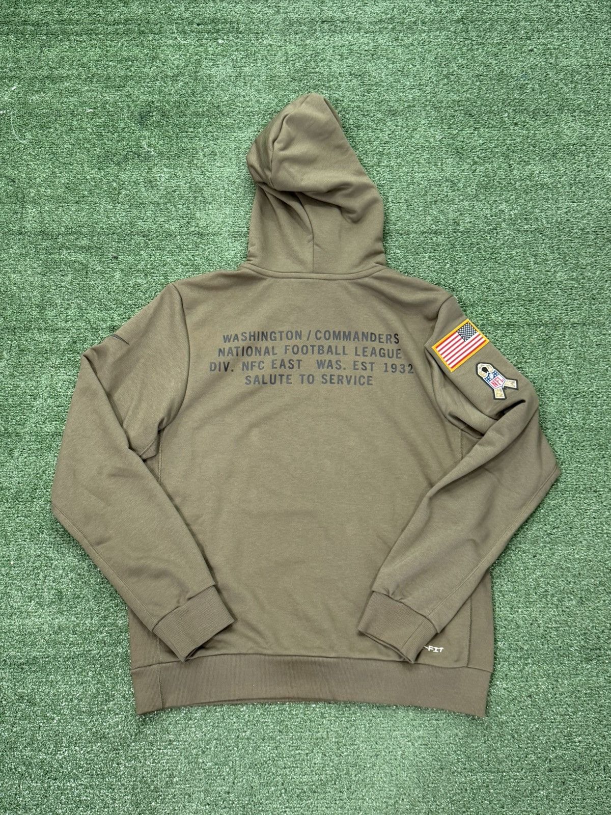 Nike Nike Washington Commanders 2025 Salute to Service Sideline Size US M / EU 48-50 / 2 - 4 Thumbnail