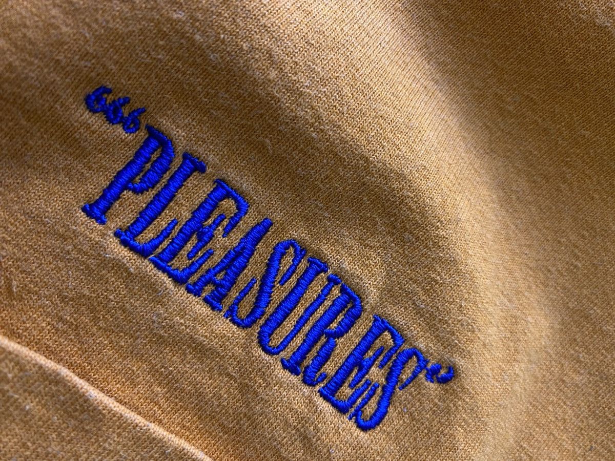 Pleasures Pleasures pocket logo t shirt Size US M / EU 48-50 / 2 - 5 Thumbnail