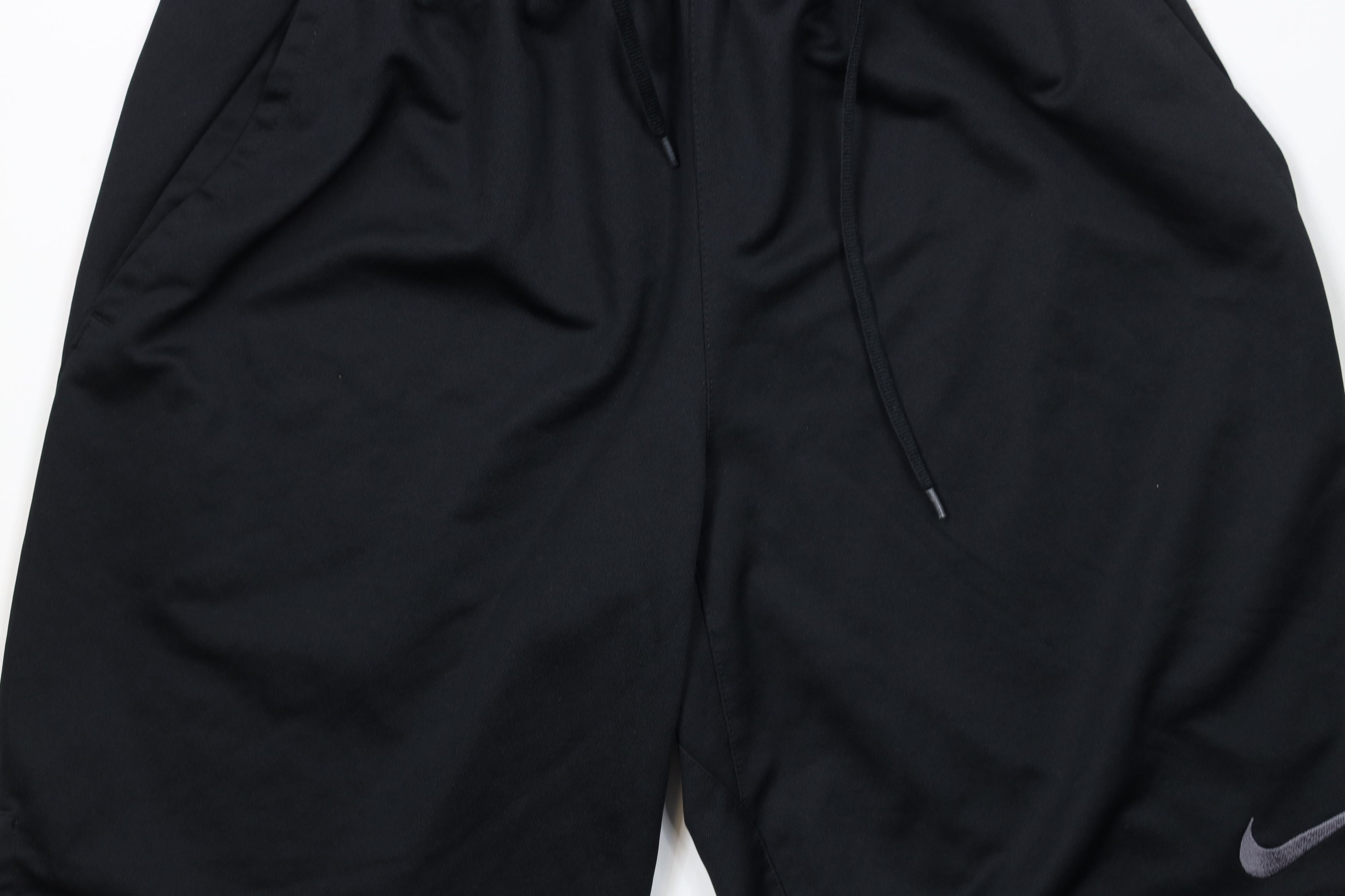 Nike × Vintage Vintage Y2K Nike Above Knee Big Swoosh Gym Shorts Black Size US 30 / EU 46 - 3 Thumbnail
