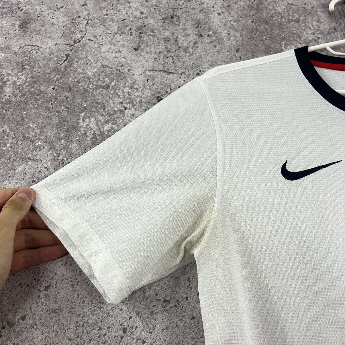 Nike Nike England National Team 2013/2014 Home Jersey Size S Size US S / EU 44-46 / 1 - 3 Thumbnail