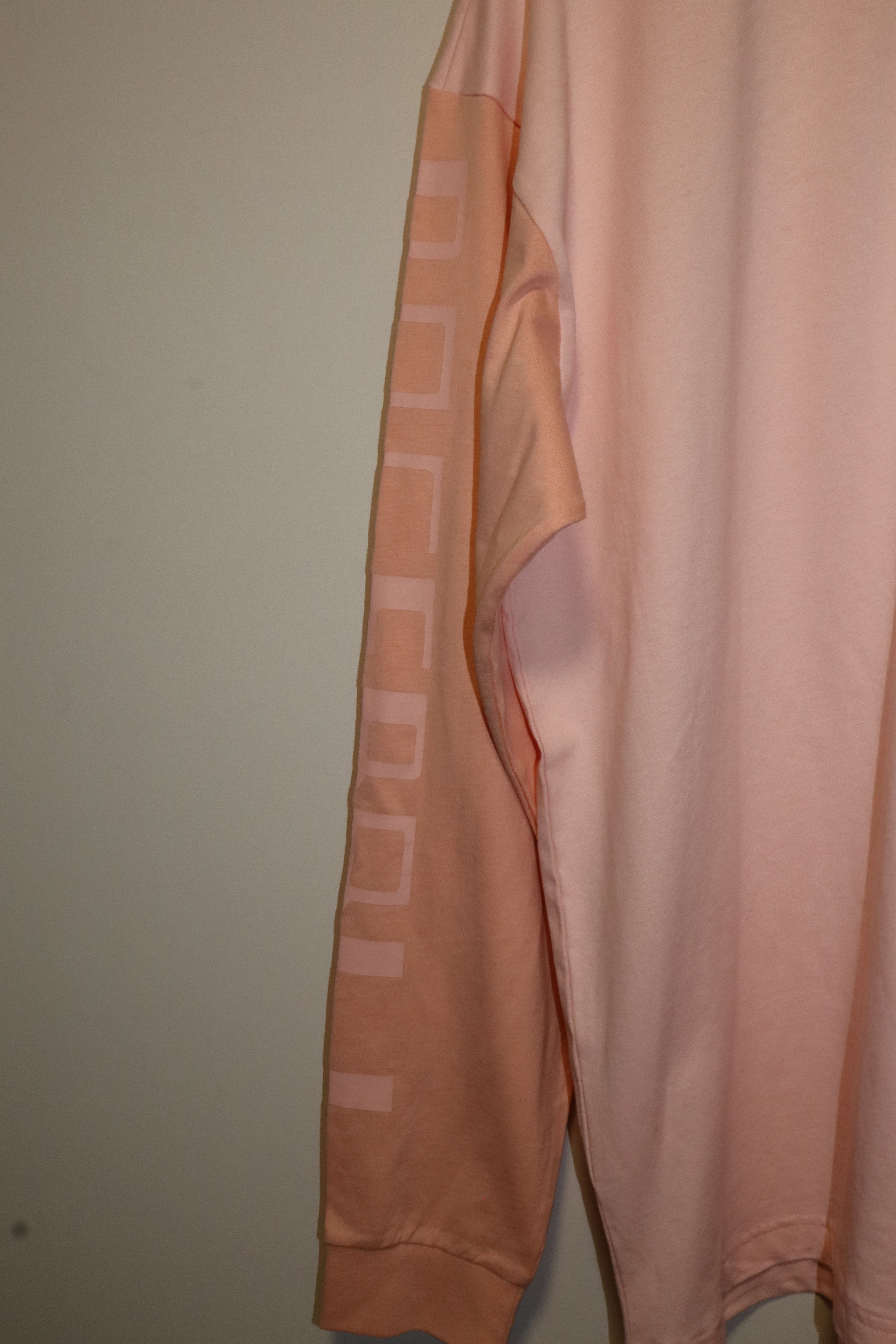 Acne Studios Printed sleeve t-shirt Size US M / EU 48-50 / 2 - 6 Thumbnail