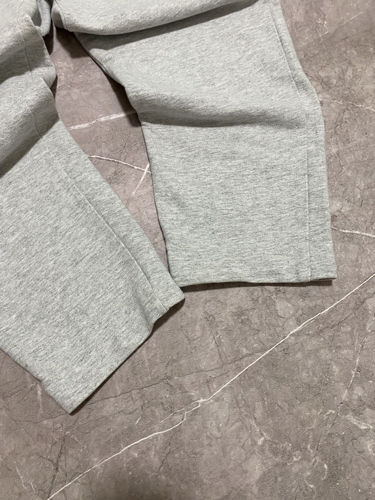 Nike Vintage 90s Nike Sweatpants Joggers Mini Logo Y2K Retro Hype Size US 33 - 4 Thumbnail