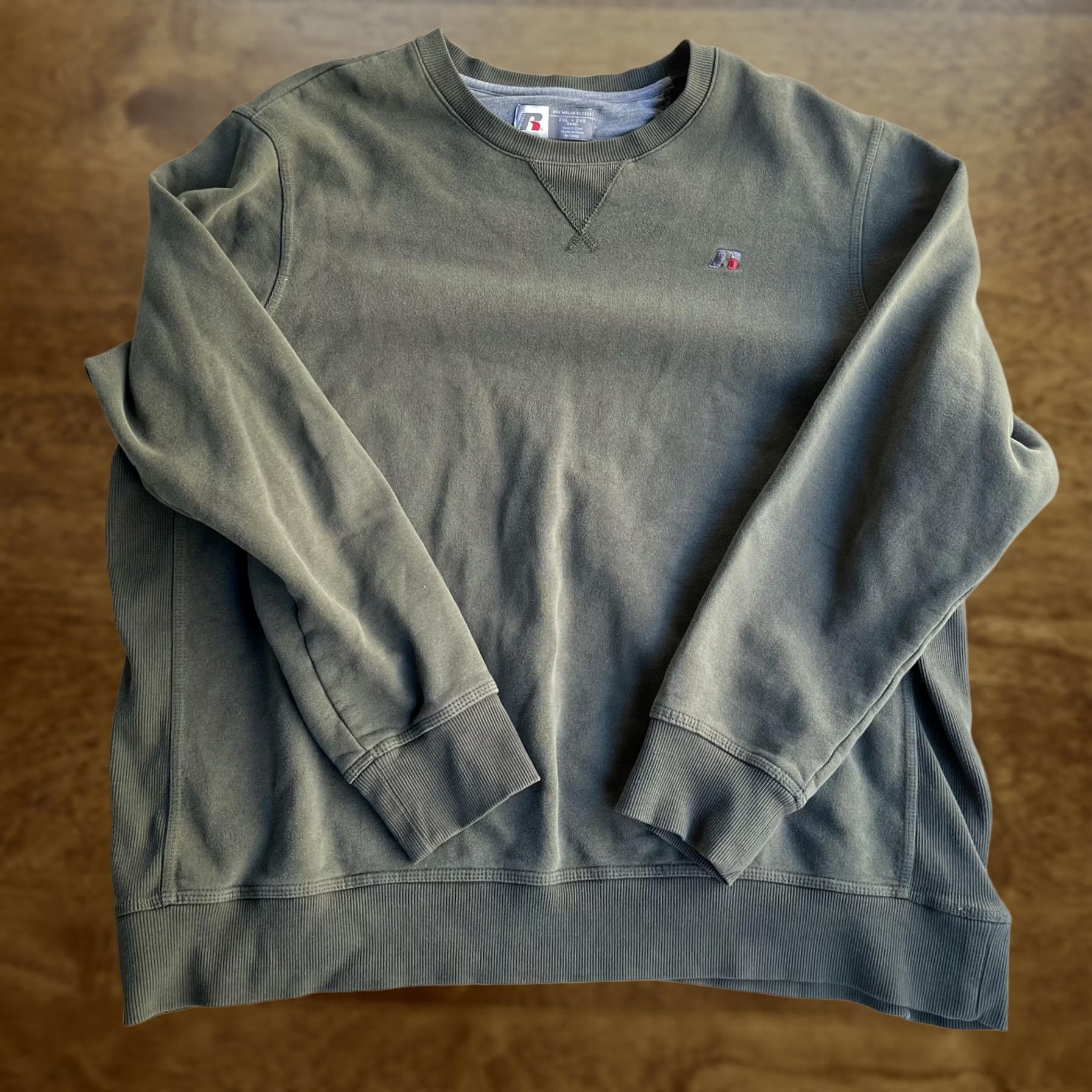 Russell Athletic Russell Athletic Sweatshirt Mens 2XL Green Fleece Crewneck Pullover Embroidered Size US XXL / EU 58 / 5 - 1 Thumbnail