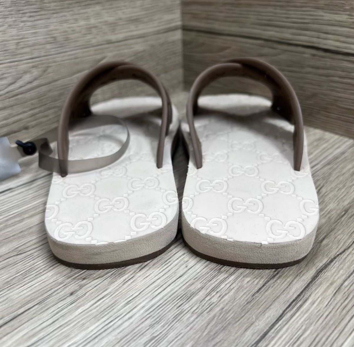 Gucci Gucci Double G Hollow Out Slippers J41 Size US 5 / IT 35 - 4 Thumbnail