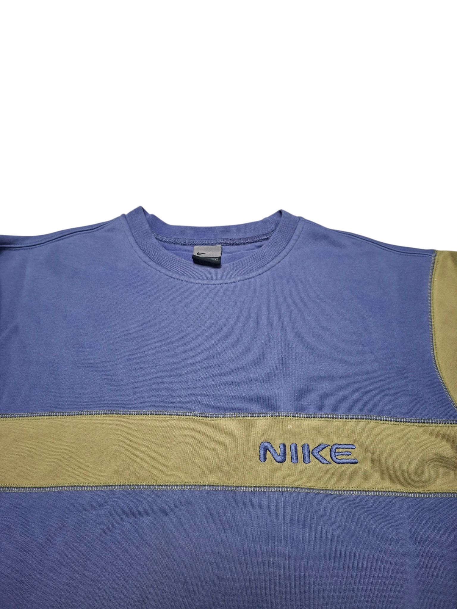 Nike NIKE VINTAGE 2000 BOXY LOGO SWEATSHIRT Size US L / EU 52-54 / 3 - 3 Thumbnail