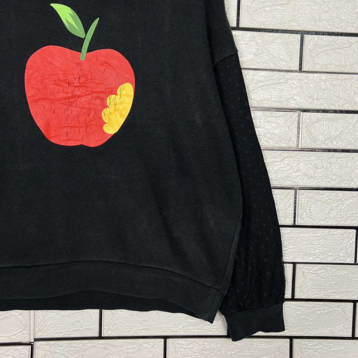 Frapbois FRAPBOIS X DISNEY Snow White Graphic Hoodies #4234-C193 Size US S / EU 44-46 / 1 - 6 Thumbnail