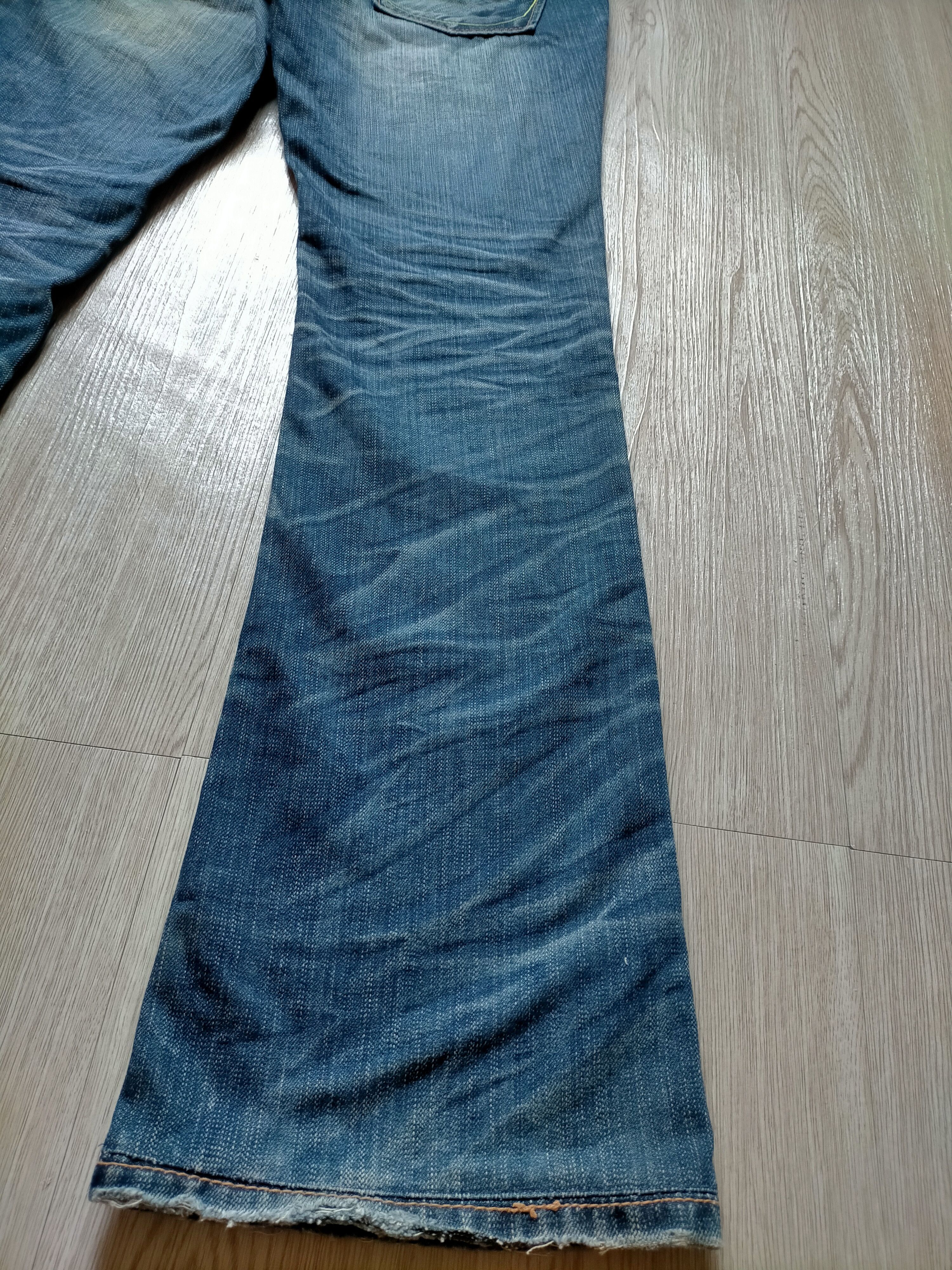 Le Grande Bleu (L.G.B.) OzzFirst Pinball Flare Jeans Studded Boot cut denim Size US 31 - 16 Thumbnail