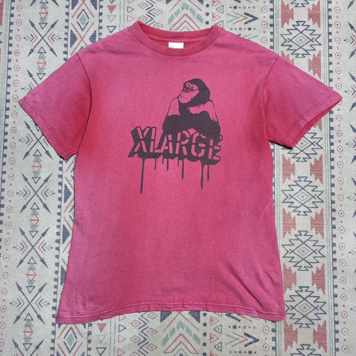 X-LARGE XLarge big iconic logo Thrashed shirt Size US S / EU 44-46 / 1 - 1 Thumbnail