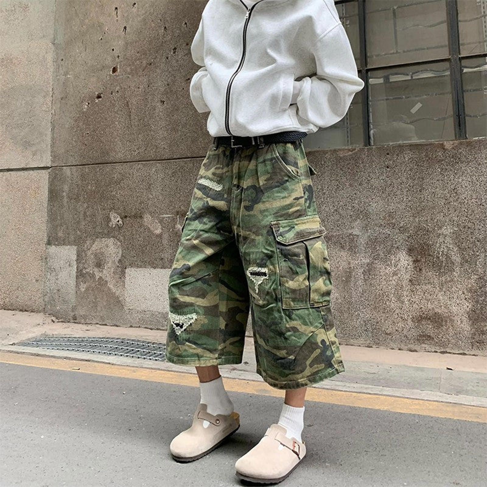 Vintage Camo Distressed Jorts, Baggy Shorts | Grailed
