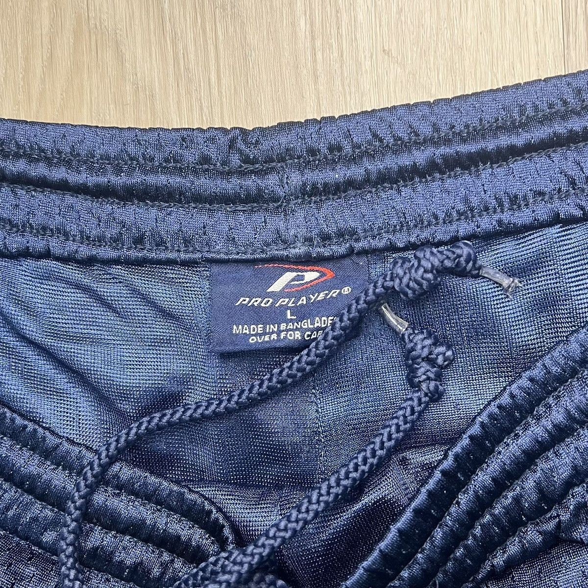 Pro Player Vintage Pro Player Virgina Cavaliers Shorts Navy Size US 34 / EU 50 - 2 Thumbnail