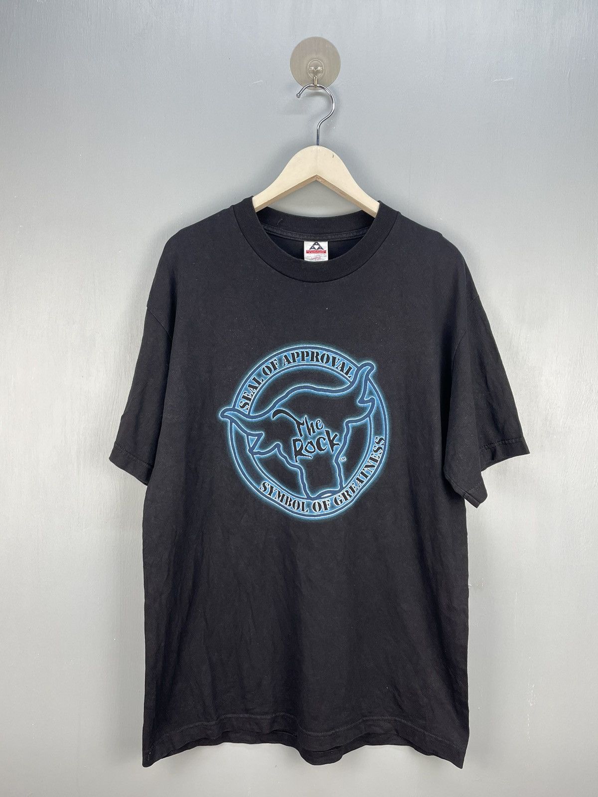 Vintage Vintage Y2K The Rock WWF Guaran Damn Tees it t shirt Size US L / EU 52-54 / 3 - 1 Thumbnail