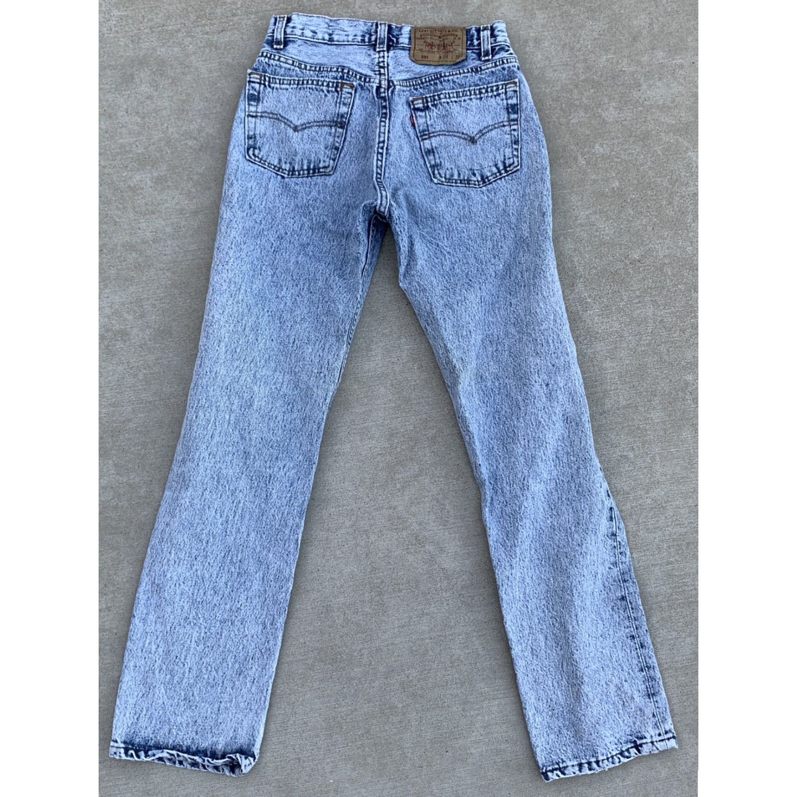 Levi's VINTAGE Levi’s 501 Jeans Button Fly Jeans Men Regular 29W 32L Blue Denim Cotton See Pics 501 Vintage Levi’s 90s? Size US 29 - 6 Thumbnail