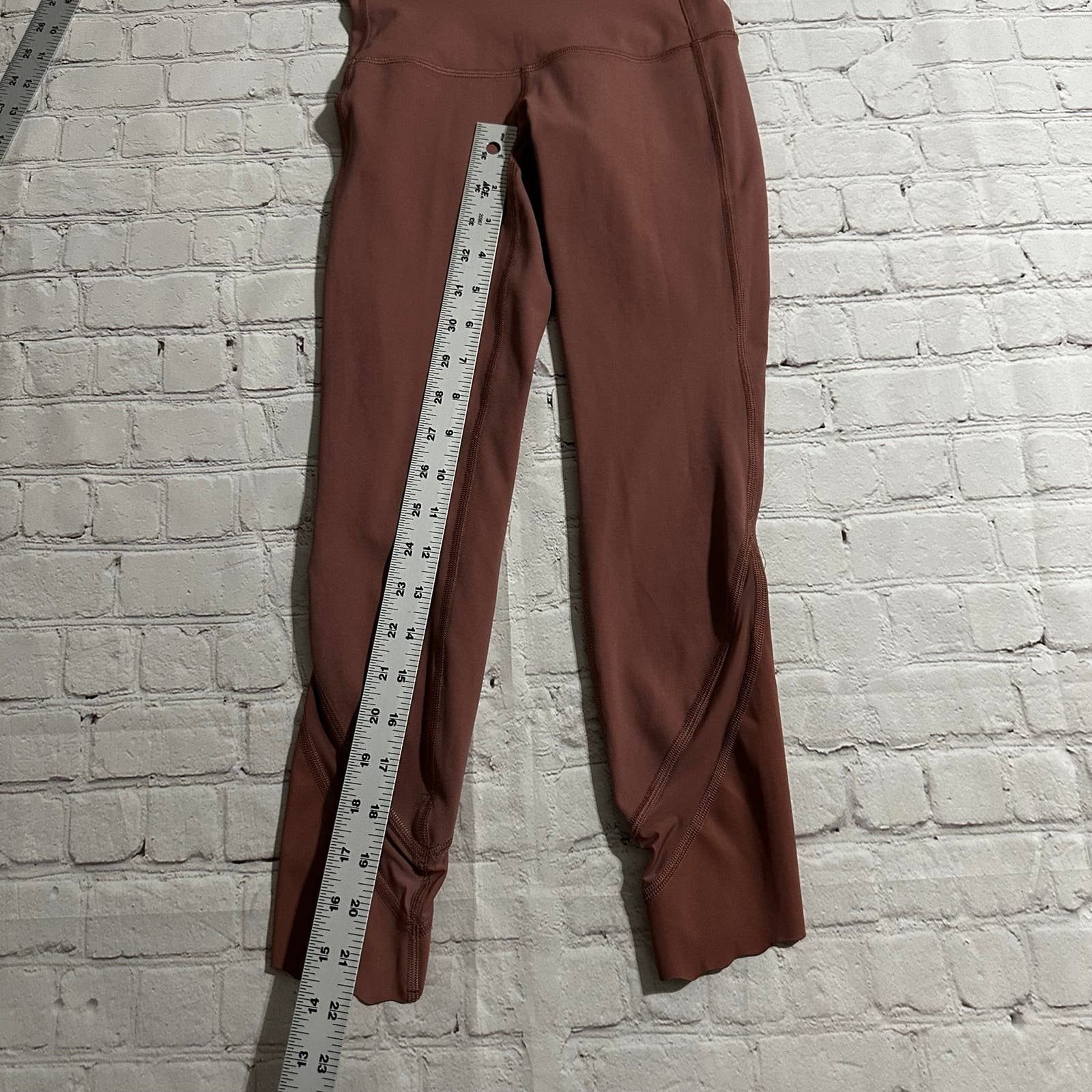 Lululemon lululemon leggings size 0 Size 25" / US 0 / IT 36 - 6 Thumbnail