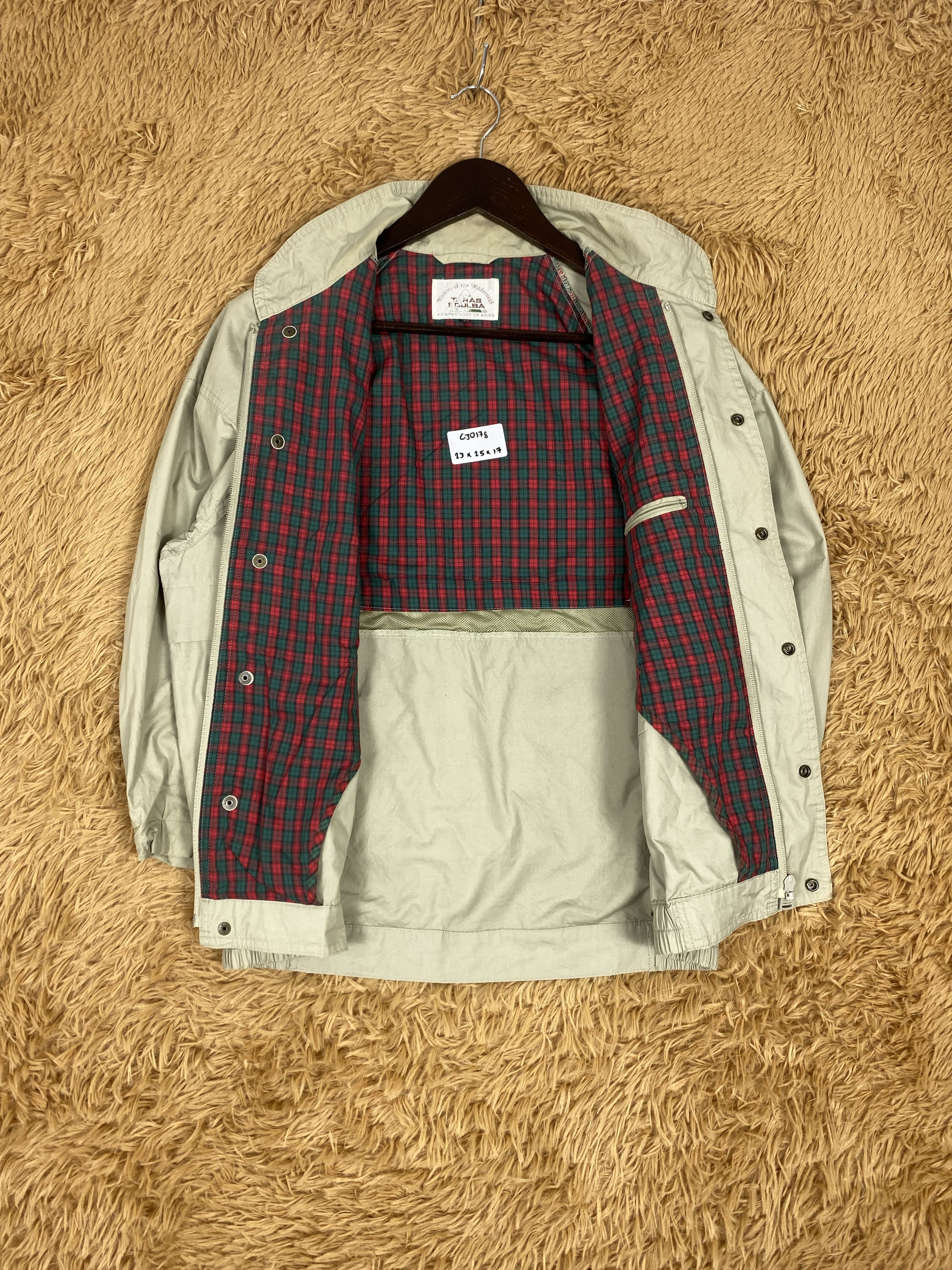 Asics × Vintage Vintage Taras Boulba Asics Jacket Size US L / EU 52-54 / 3 - 7 Thumbnail