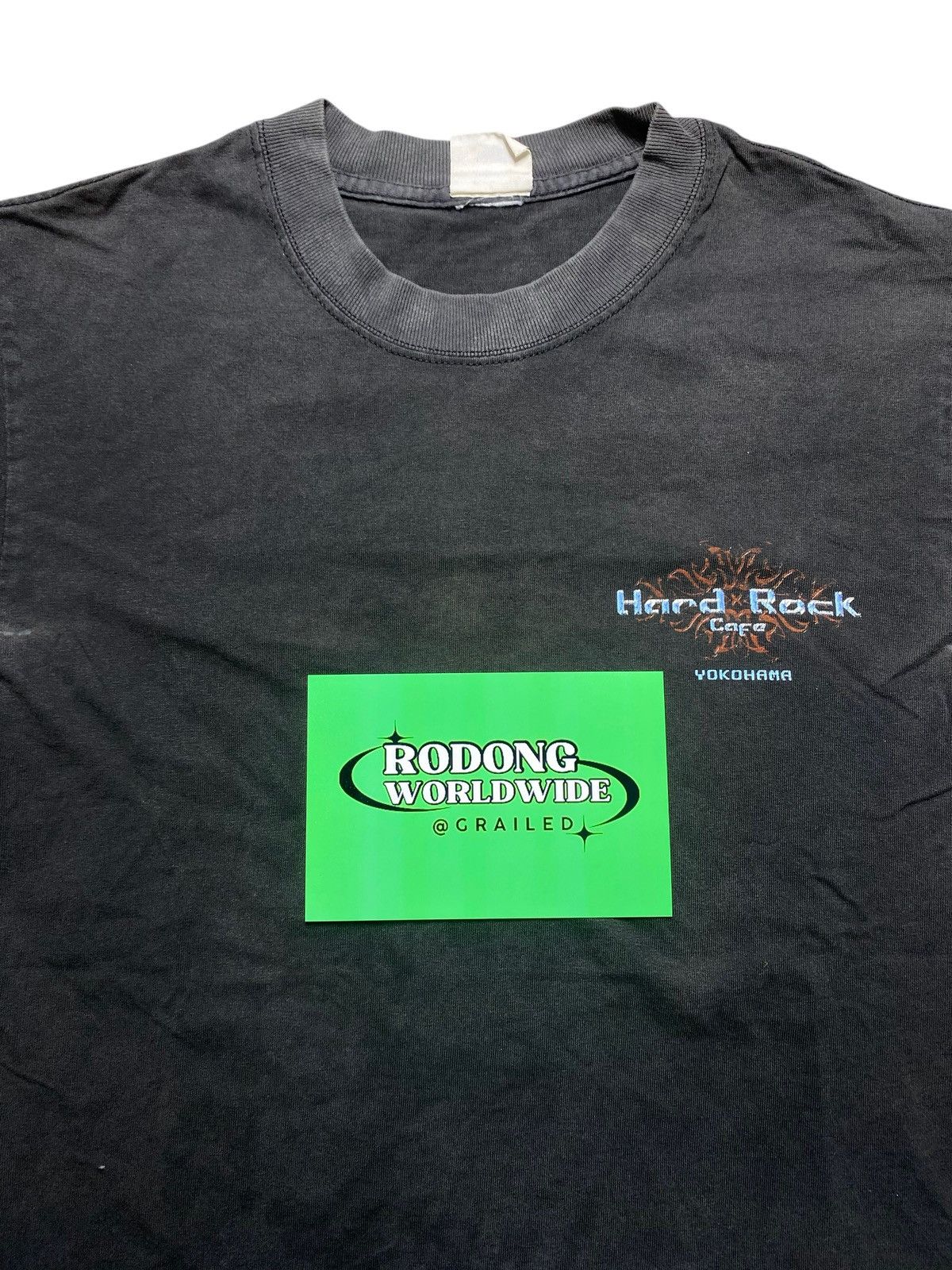 Hard Rock Cafe VINTAGE HARD ROCK CAFE YOKOHAMA GUITAR TEE Size US S / EU 44-46 / 1 - 2 Thumbnail