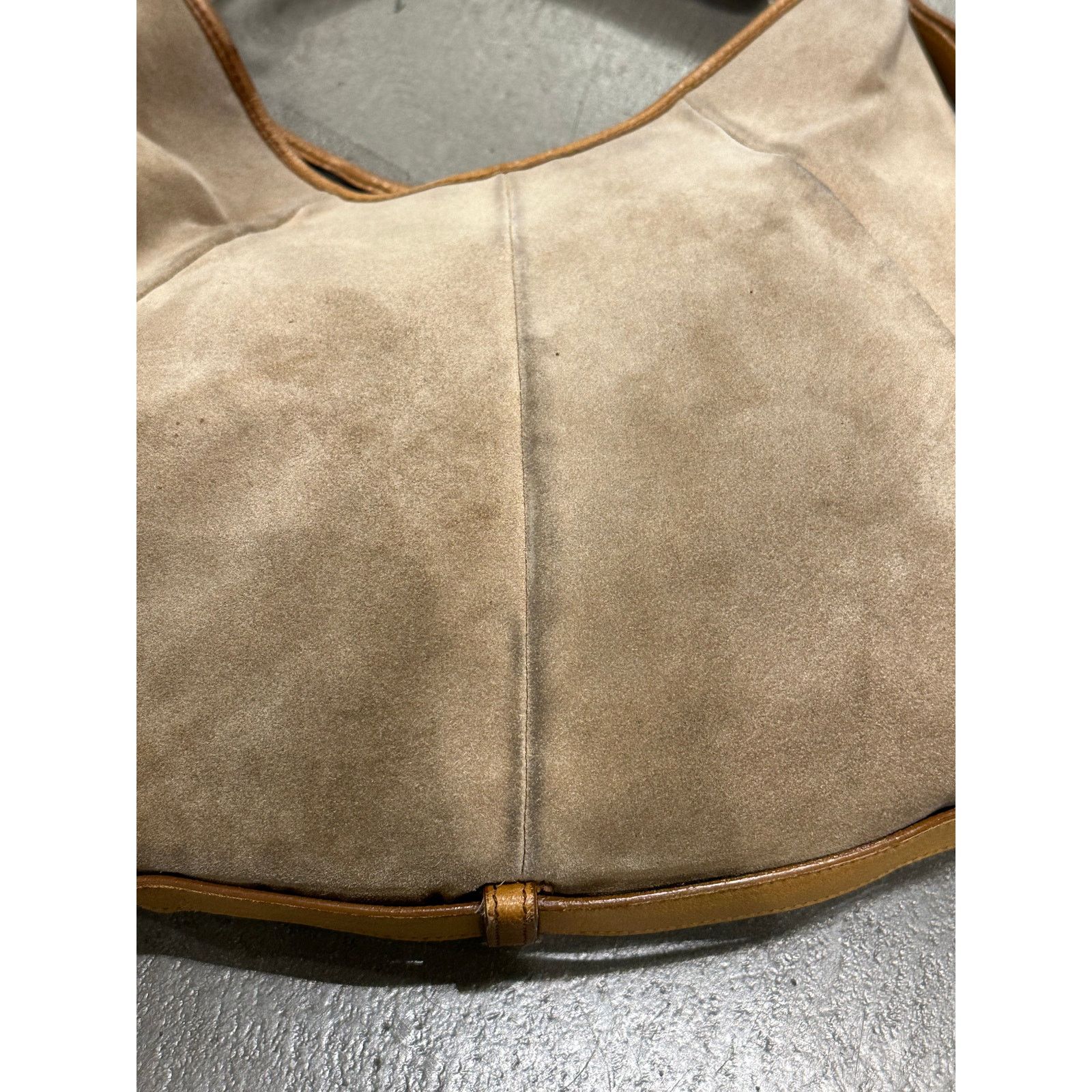 Yves Saint Laurent 2002 Yves Saint Laurent Mombasa Suede bag Size ONE SIZE - 10 Thumbnail