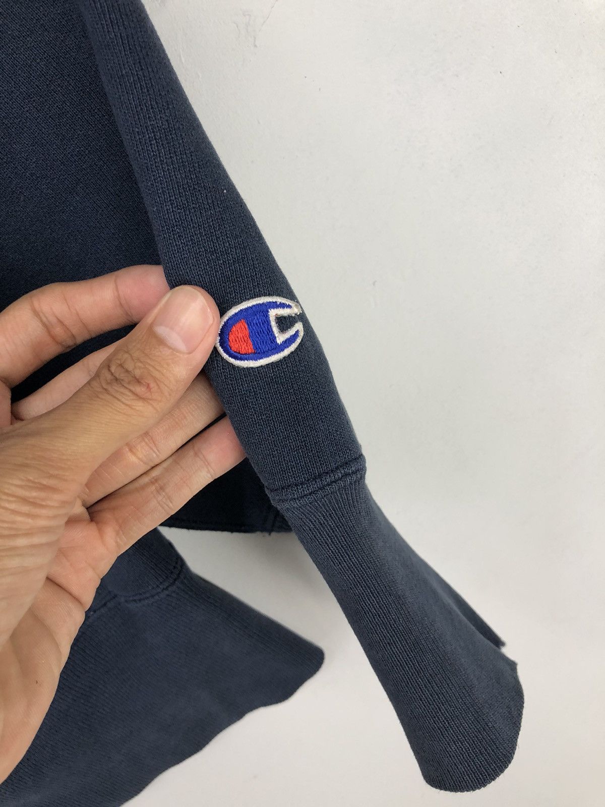 Champion Vintage 90's Champion Reverse Weave Crewneck Sweatshirt Size US L / EU 52-54 / 3 - 16 Thumbnail
