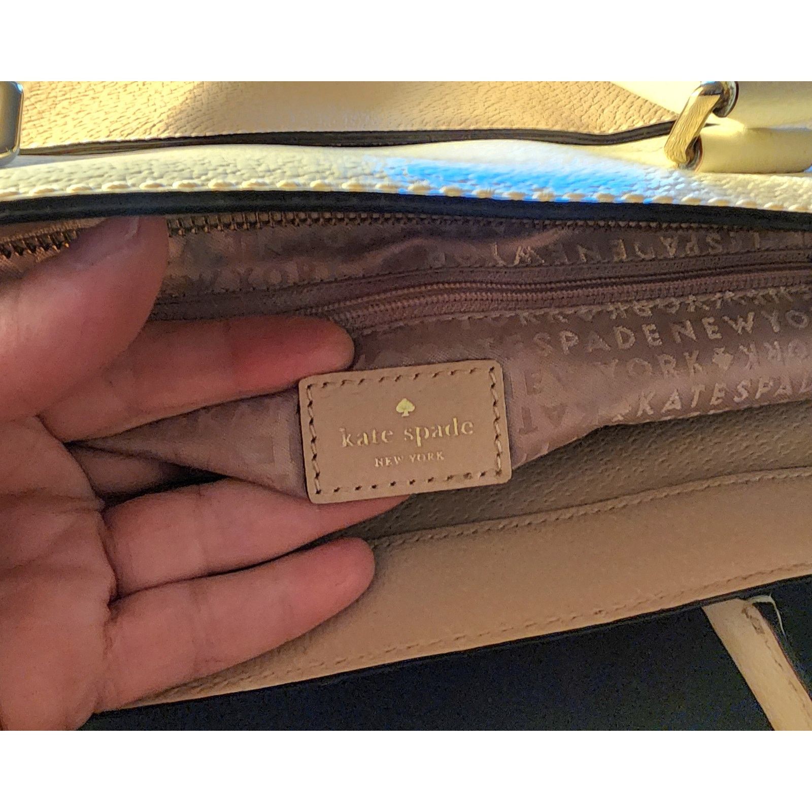 Kate Spade Vintage Kate Spade Grove Street Lana Leather purse & wallet Size ONE SIZE - 4 Thumbnail