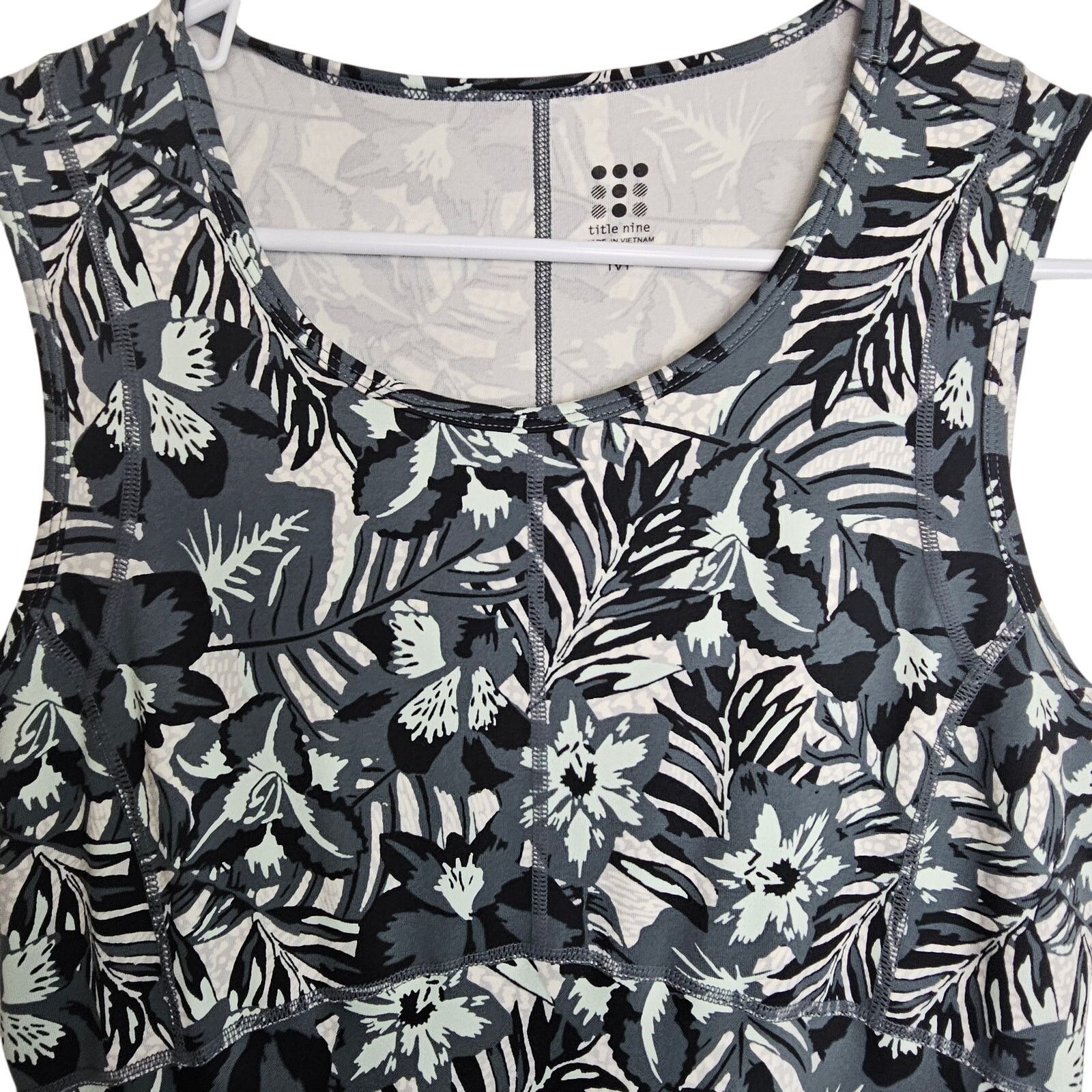 Titleist Title Nine Womens Floral Buttah Dress M Active Stretch Golf Size M / US 6-8 / IT 42-44 - 2 Thumbnail