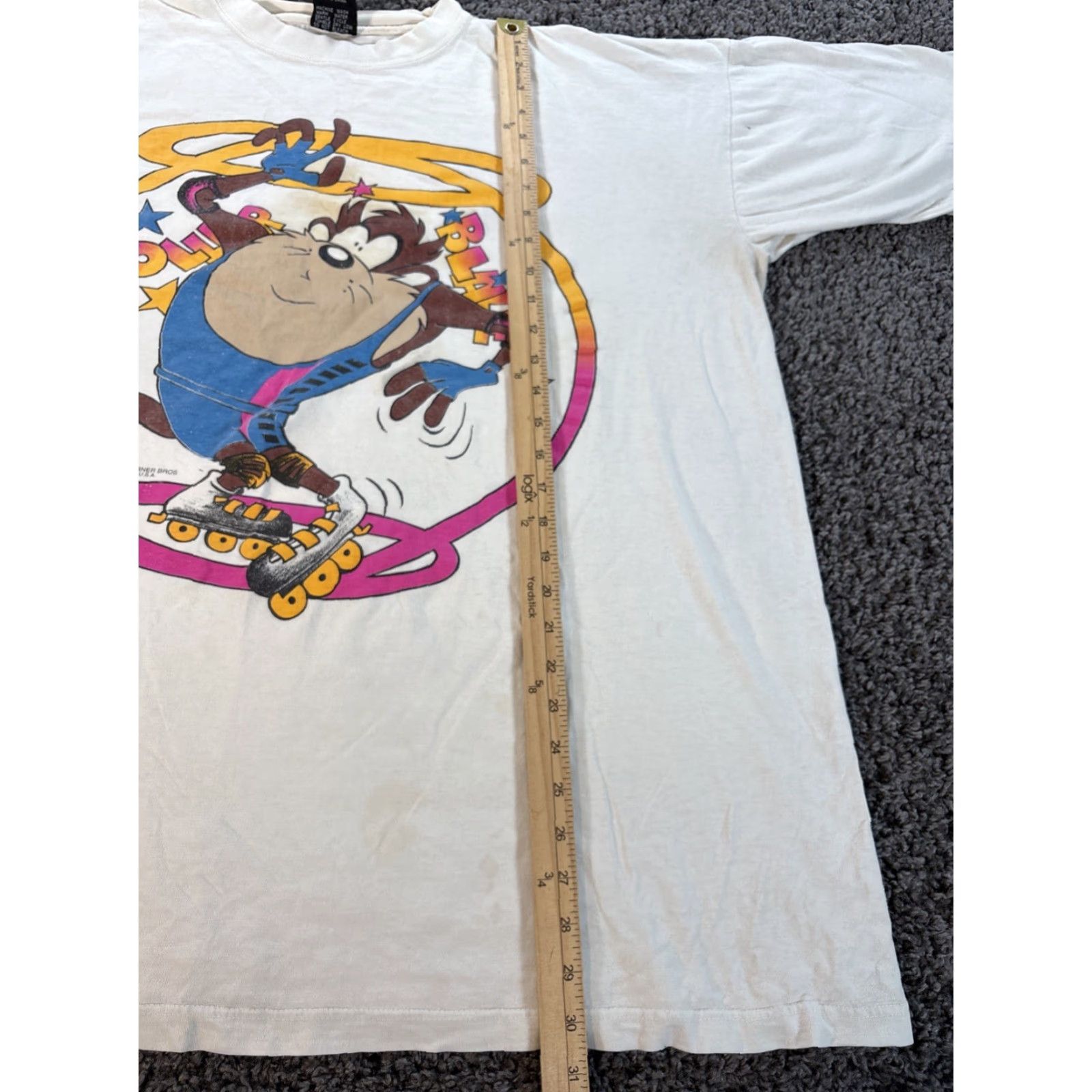 Vintage VINTAGE Looney Tunes T-Shirt Men’s 4XL White 90s Tasmanian Devil Rollerblade Mens Short Sleeve Shirt Size US XXL / EU 58 / 5 - 2 Thumbnail