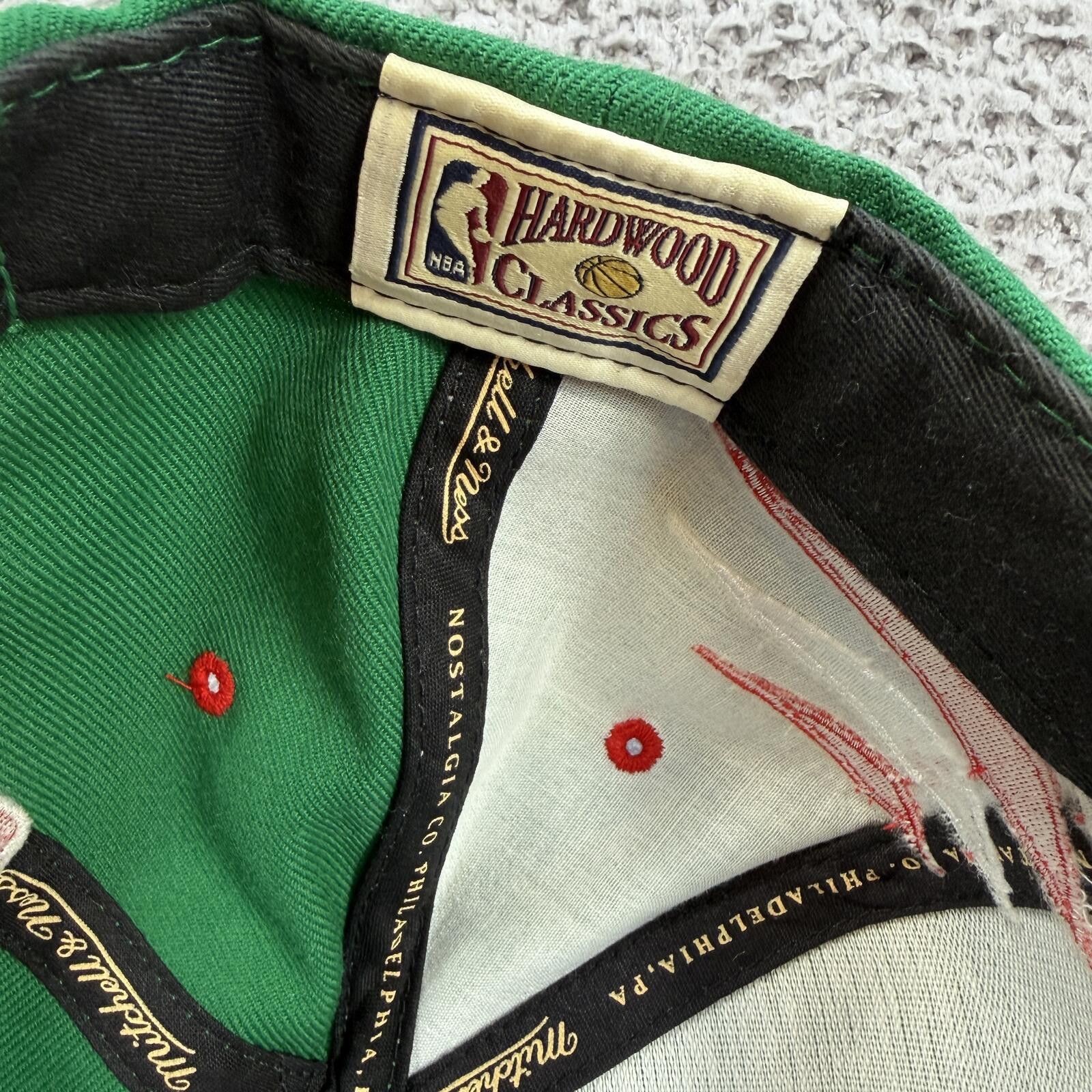 Mitchell & Ness Milwaukee Bucks Mitchell & Ness Hardwood Snapback Hat Cap Size ONE SIZE - 8 Thumbnail