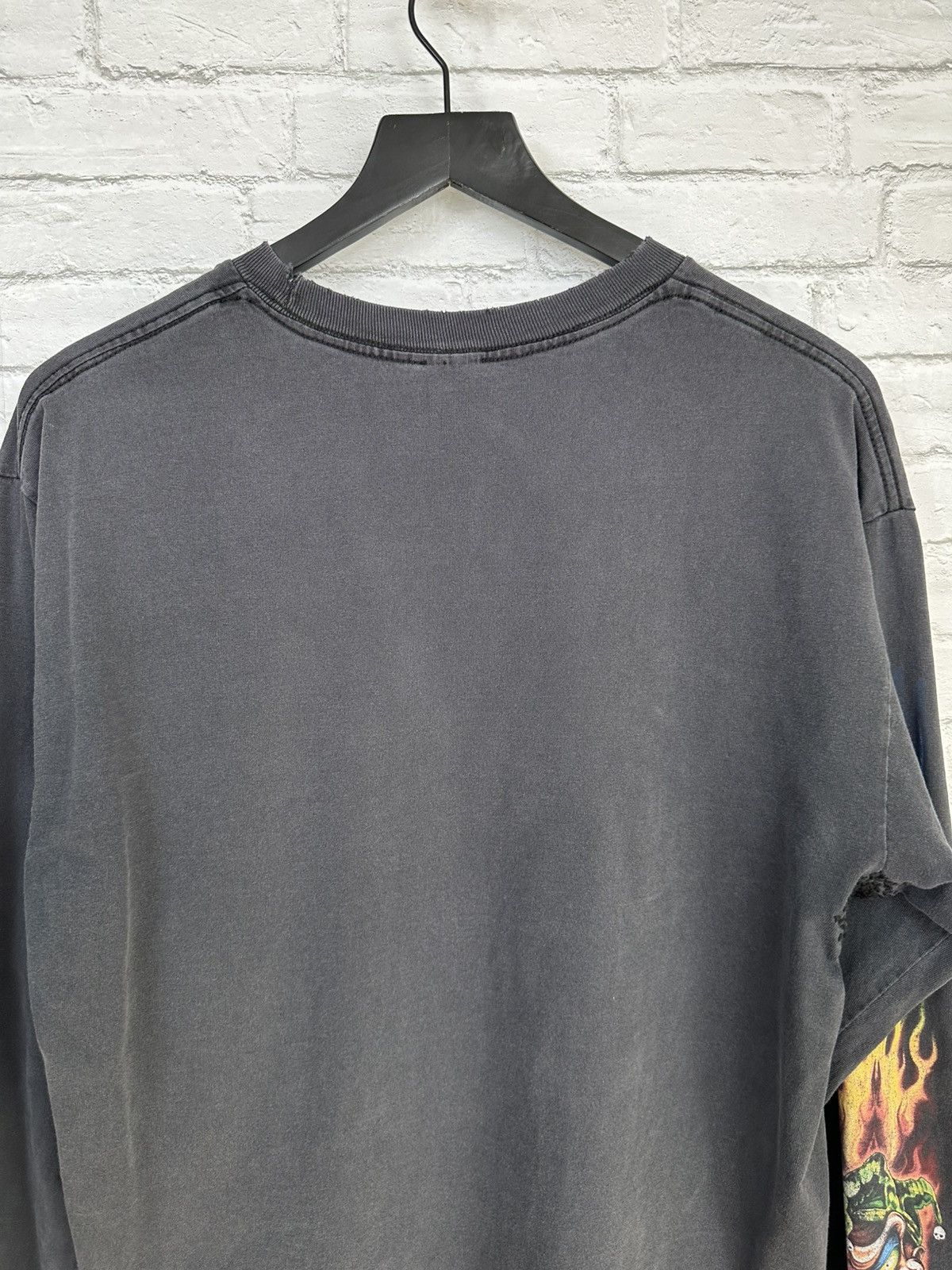 Vintage (L) THRASHED DEMENTED CLOWN Faded Vintage Longsleeve Tee Size US L / EU 52-54 / 3 - 14 Thumbnail