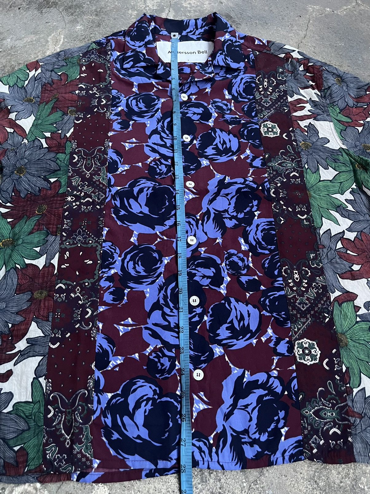Andersson Bell ANDERSSON BELL FABRIC IN CONNECTION FLOWER OVERSIZE SHIRTS Size US L / EU 52-54 / 3 - 11 Thumbnail