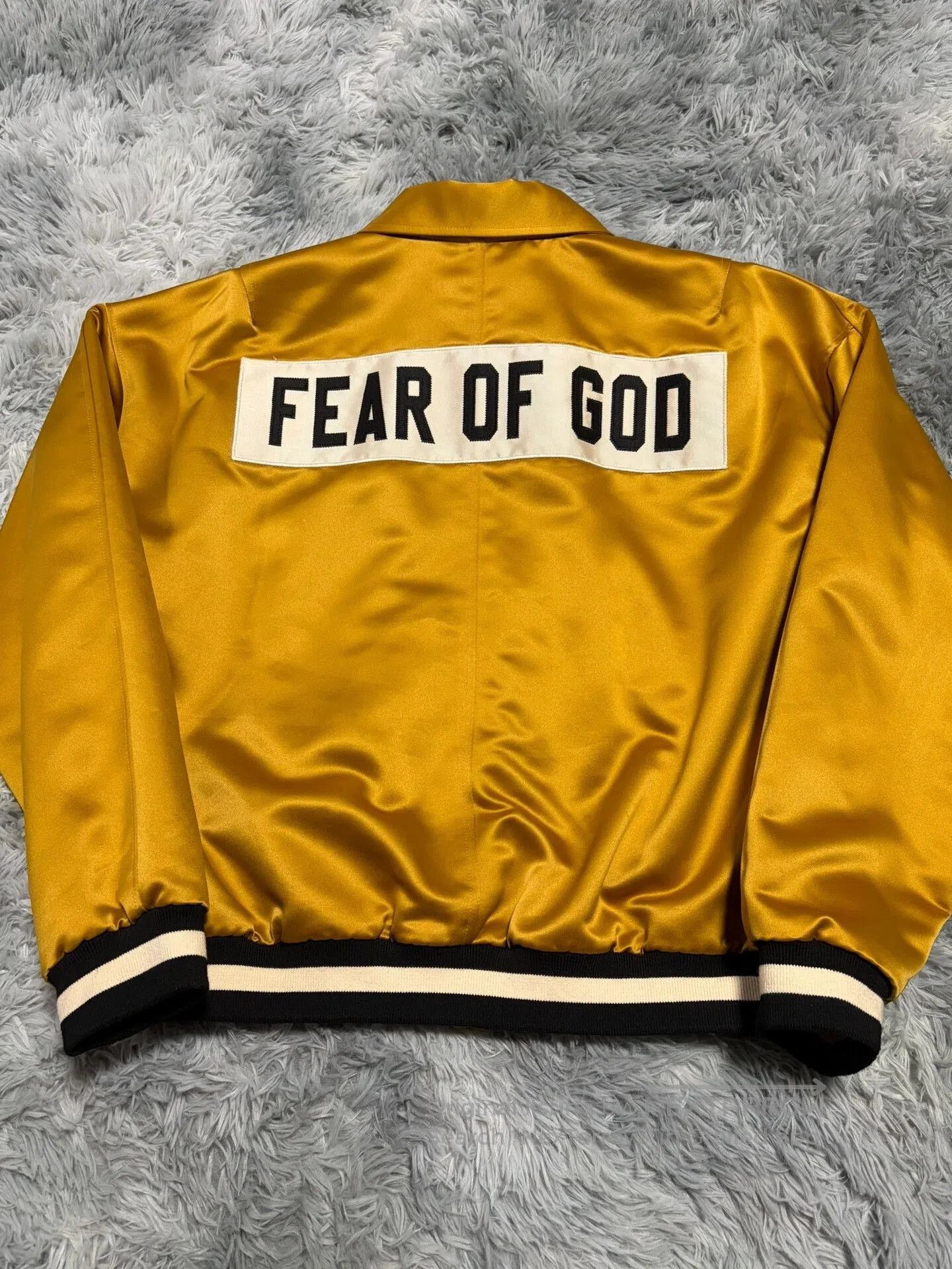 Fear of God fear of god 5th gold silk jacket. Size US L / EU 52-54 / 3 - 2 Thumbnail