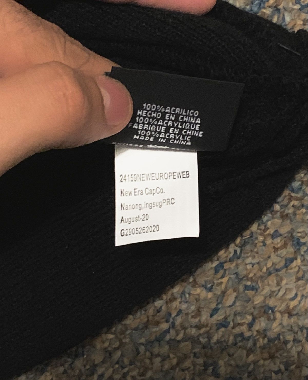 Other Supreme New Era World Famous Beanie Black FW20 Box Logo Hat Size 32 - 5 Thumbnail