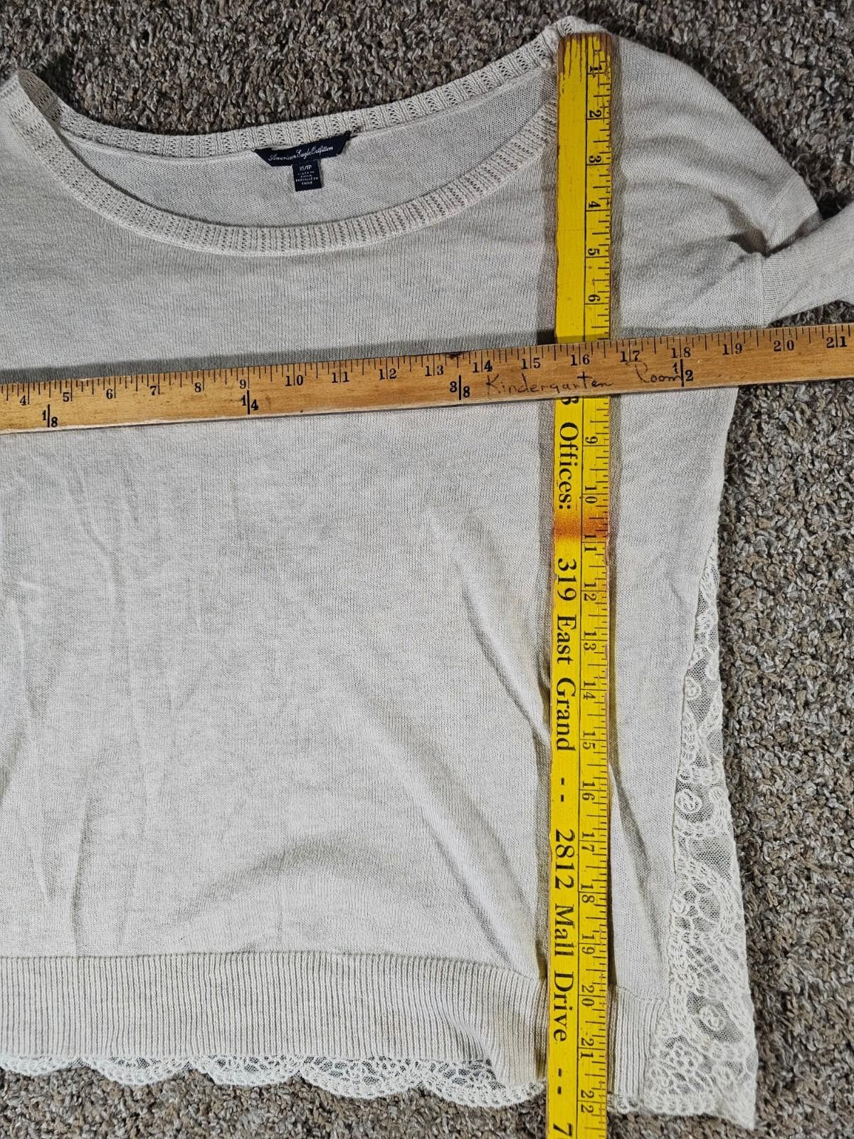 American Eagle Outfitters American Eagle Doiley XS Beige LS shirt Size XS / US 0-2 / IT 36-38 - 3 Thumbnail