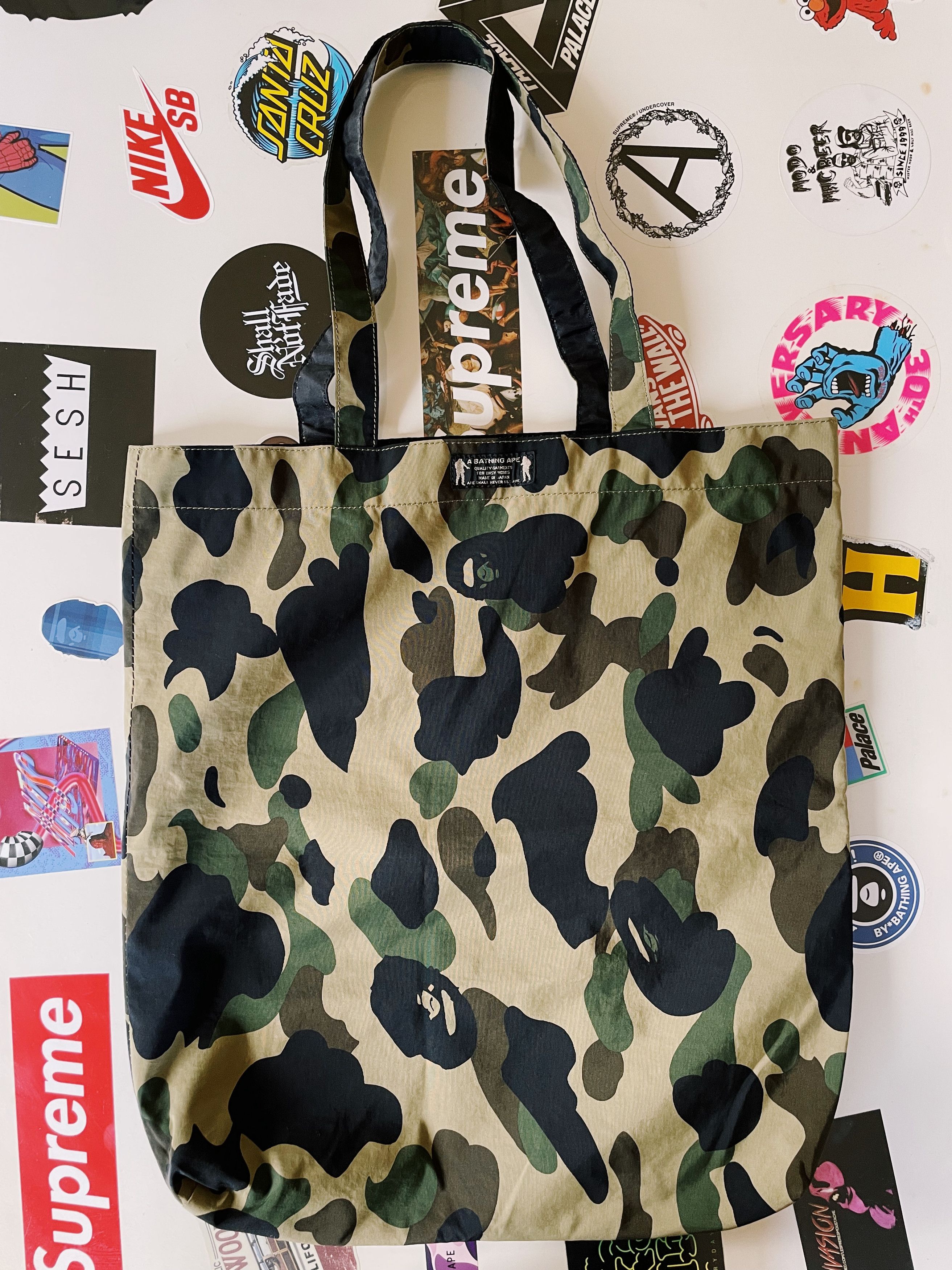 Bape Bape A Bathing Ape Double Sided Tote Bag Polyester Camo Size ONE SIZE - 1 Thumbnail