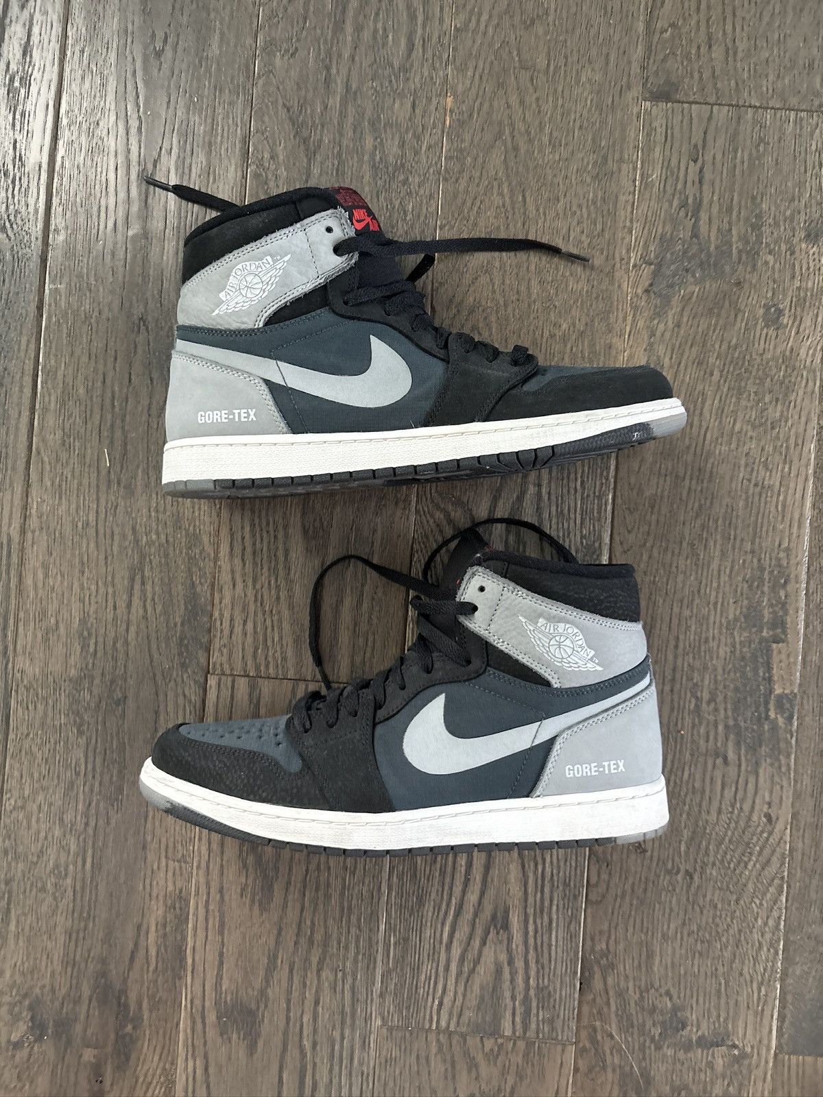 Nike Jordan 1 goretex Size US 11 / EU 44 - 3 Thumbnail