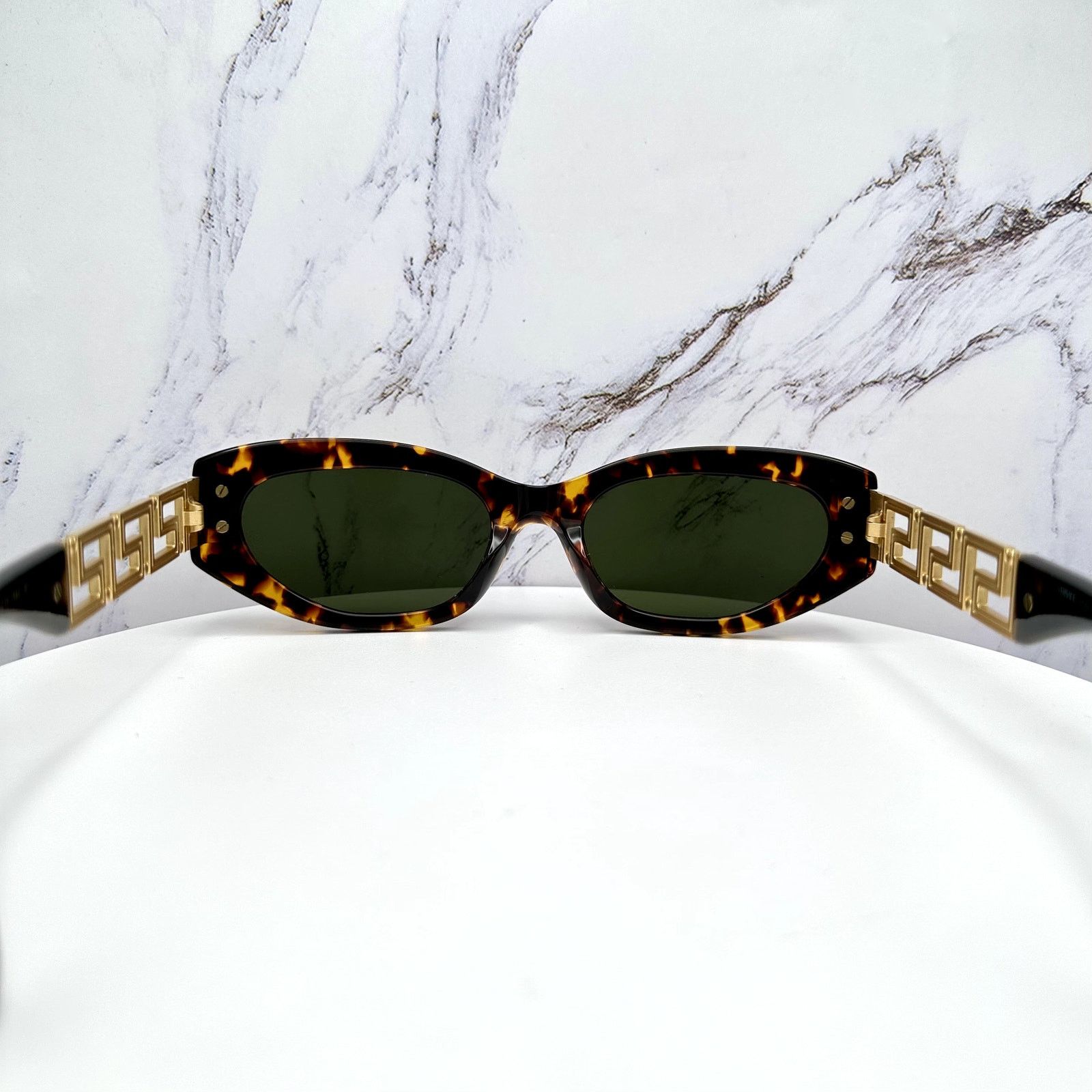 Versace New VERSACE Sunglasses Brown Gold Acetate & Metal Cat Eye Size ONE SIZE - 17 Thumbnail