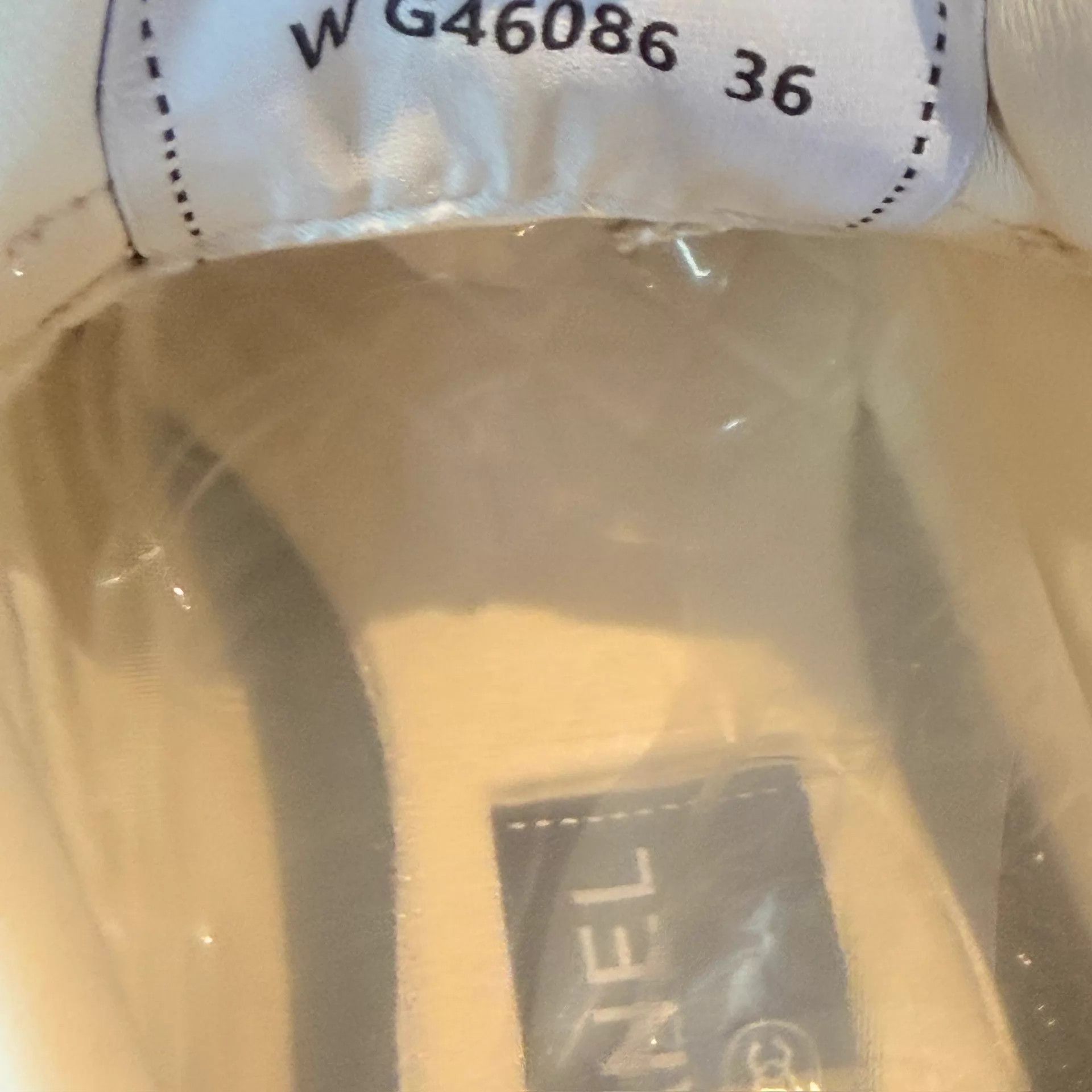 Chanel CHANEL 24K Rose Gradient CC Sneakers 36 99 New Size US 5.5 / IT 35.5 - 8 Thumbnail
