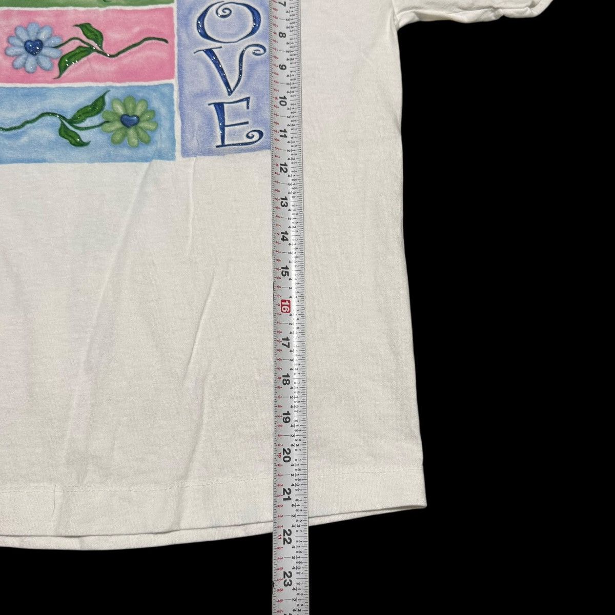 Jerzees Vintage Jesus is Love Floral White Religion Shirt Women's S Size US S / EU 44-46 / 1 - 6 Thumbnail