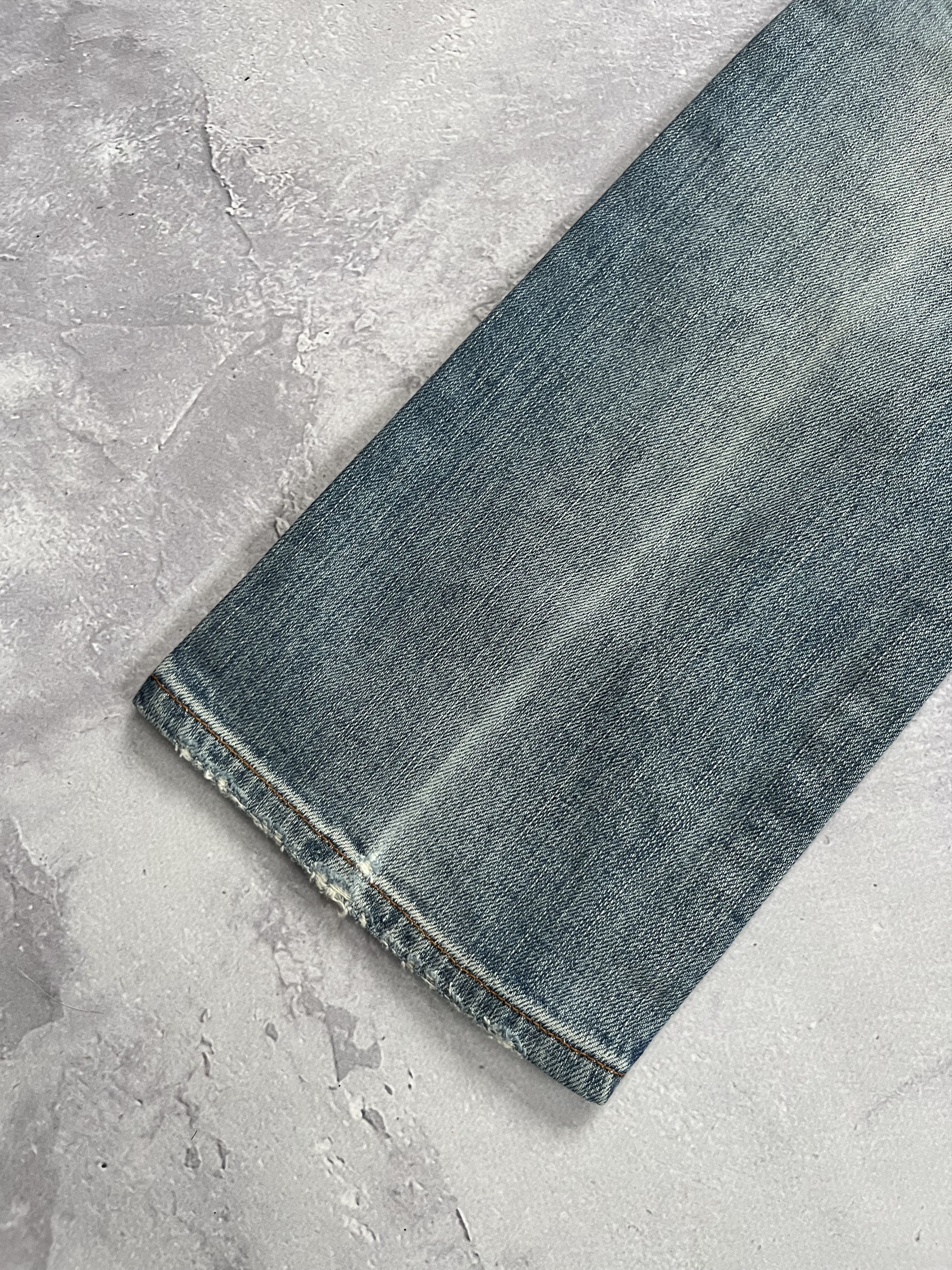John Galliano John Galliano Buckle Back Jeans Y2K Bootcut Light Wash Size 24" / US 00 / IT 34 - 3 Thumbnail