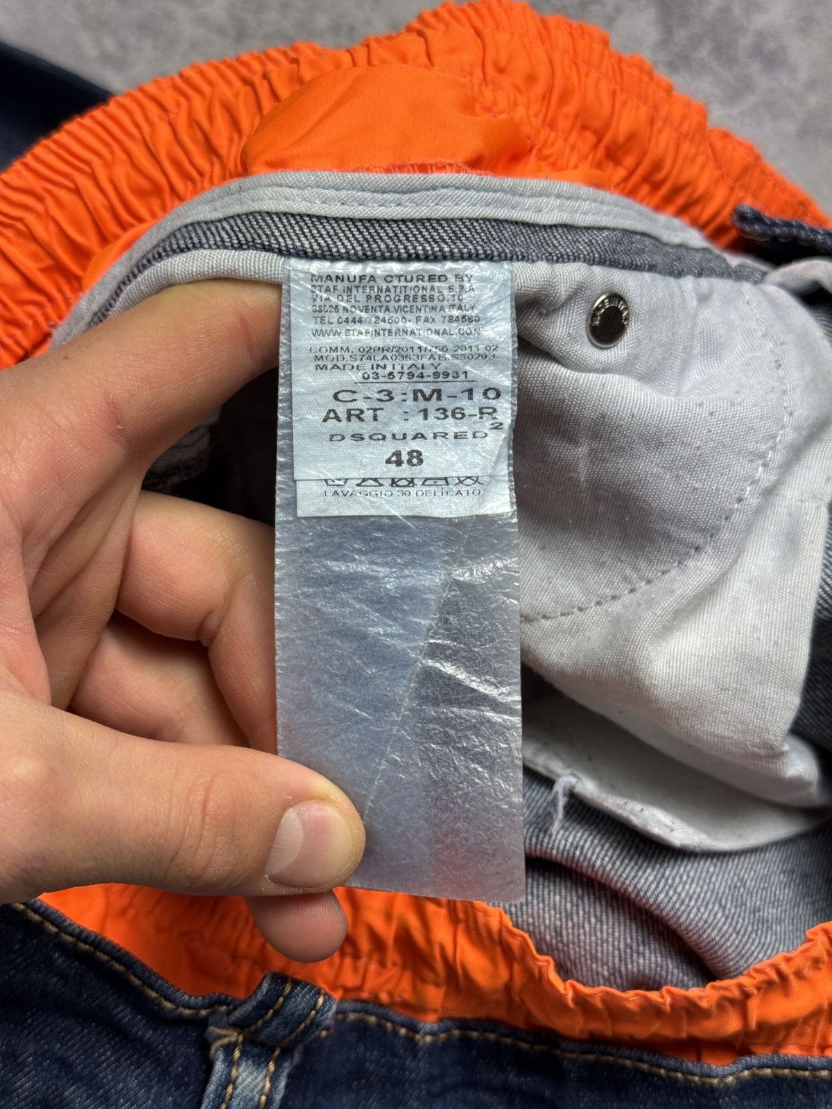 Dsquared2 RARE Dsquared2 Distressed Beach Shorts Y2K Japanese Jeans Size US 32 / EU 48 - 16 Thumbnail