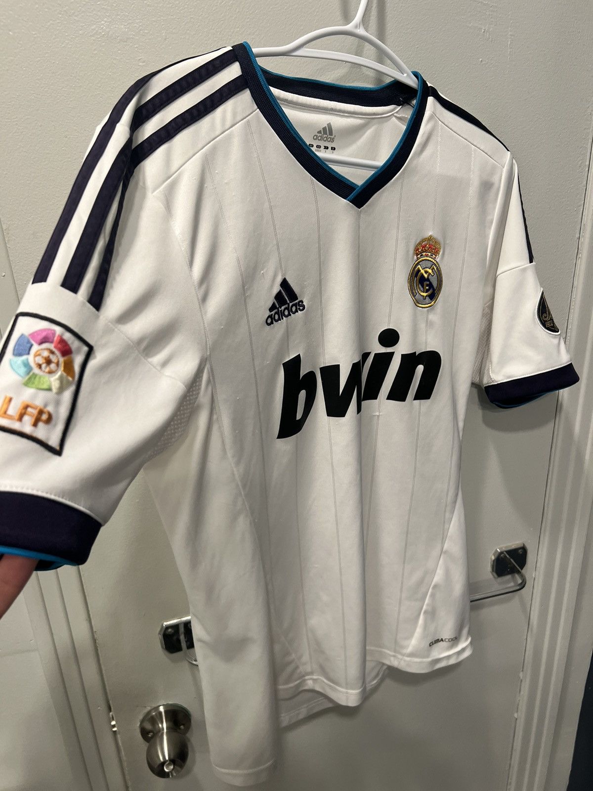 Adidas × Vintage Men's Adidas Real Madrid 2012-13 Home Soccer Jersey Size US S / EU 44-46 / 1 - 2 Thumbnail