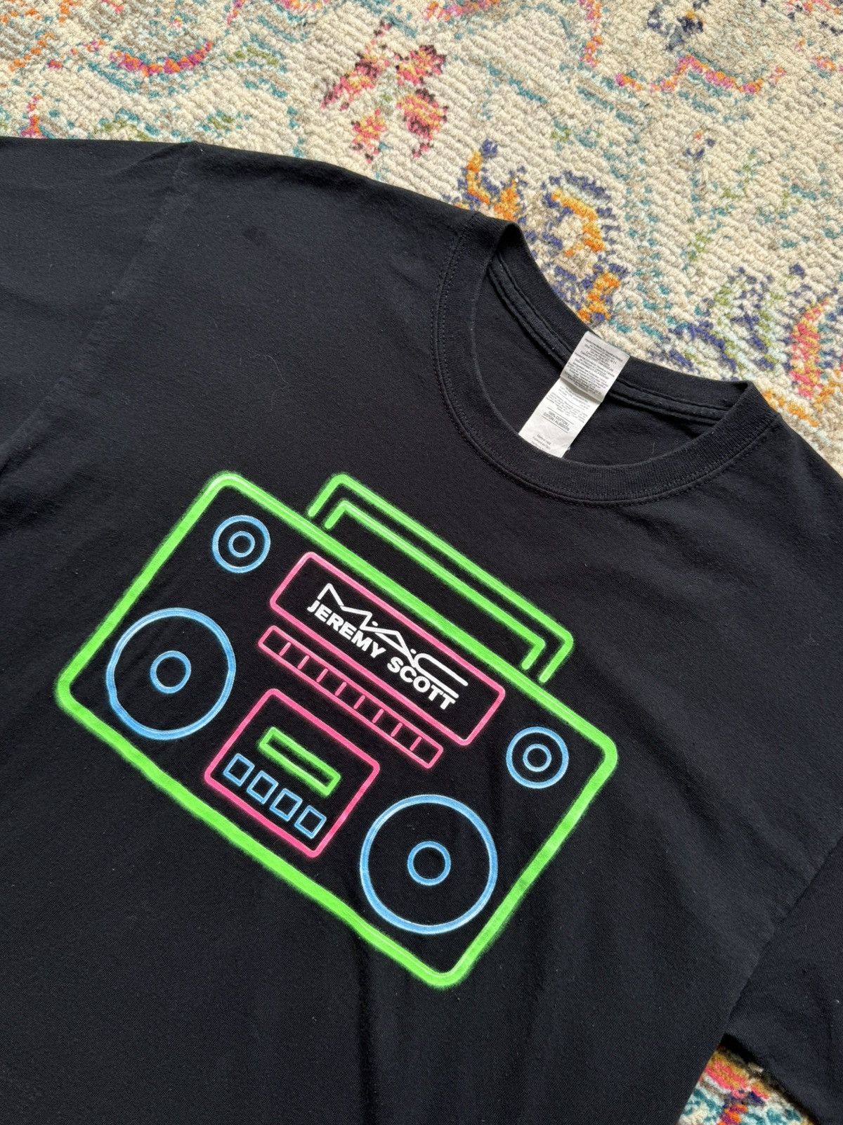 Jeremy Scott × Vintage Jeremy Scott x Mac Boombox Tee Size US L / EU 52-54 / 3 - 2 Thumbnail