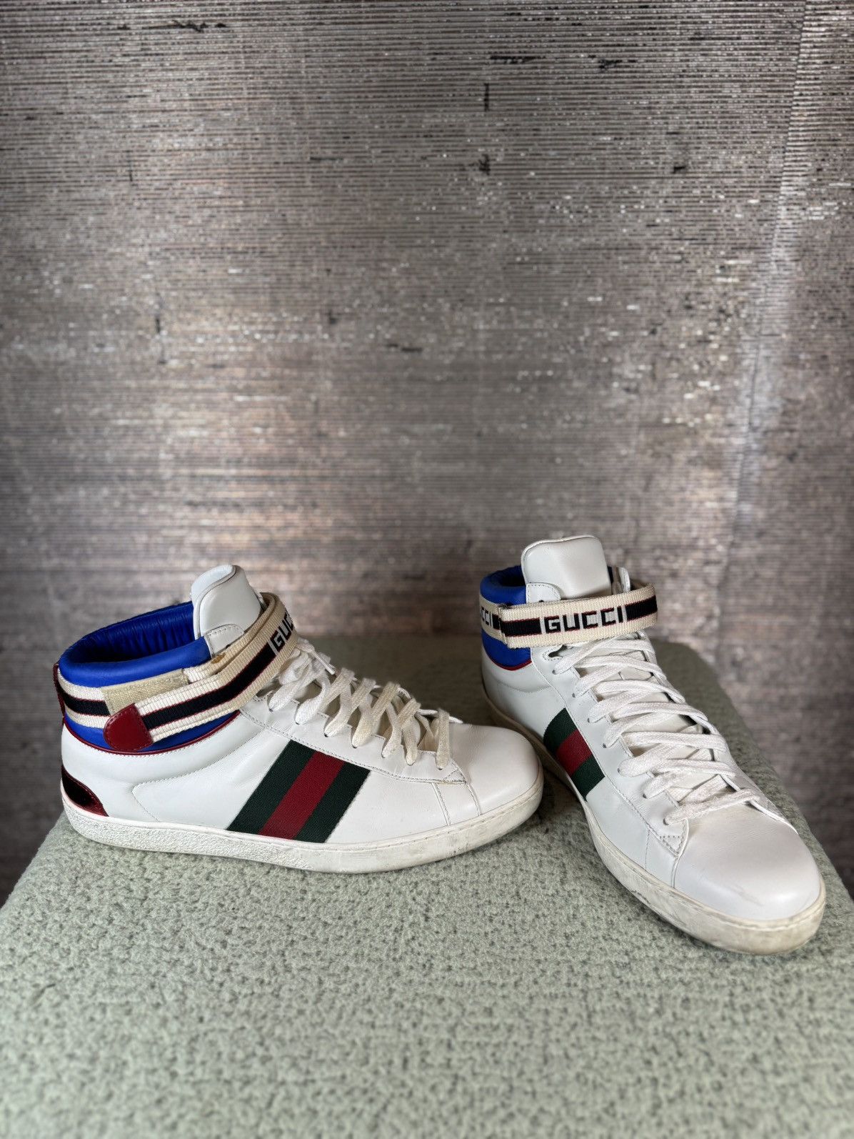 Gucci Gucci Web Accent Leather Sneaker Size US 10.5 / EU 43-44 - 1 Thumbnail