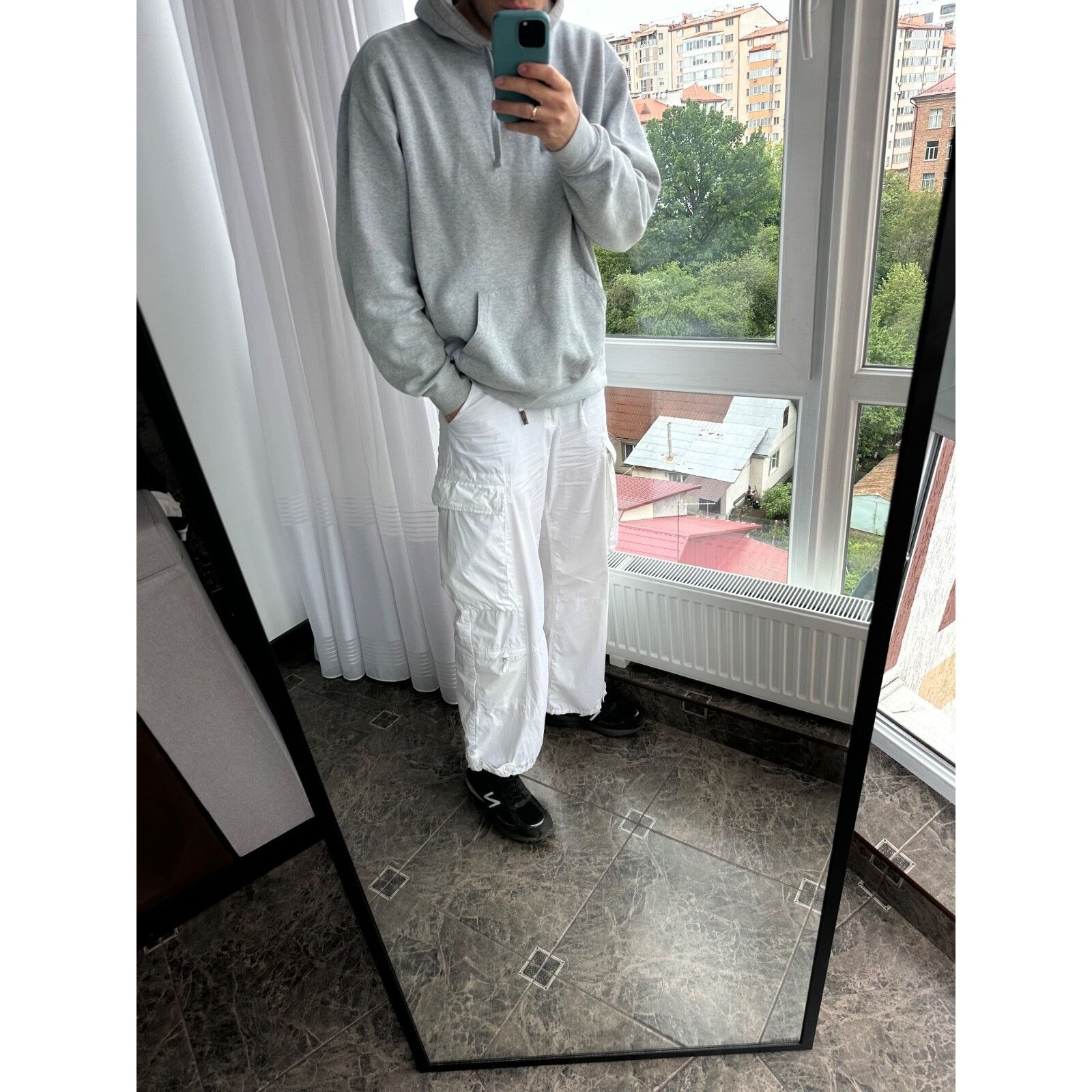 Burberry Burberry London White Baggy Men’s Cargo Pants Size US 32 / EU 48 - 22 Thumbnail