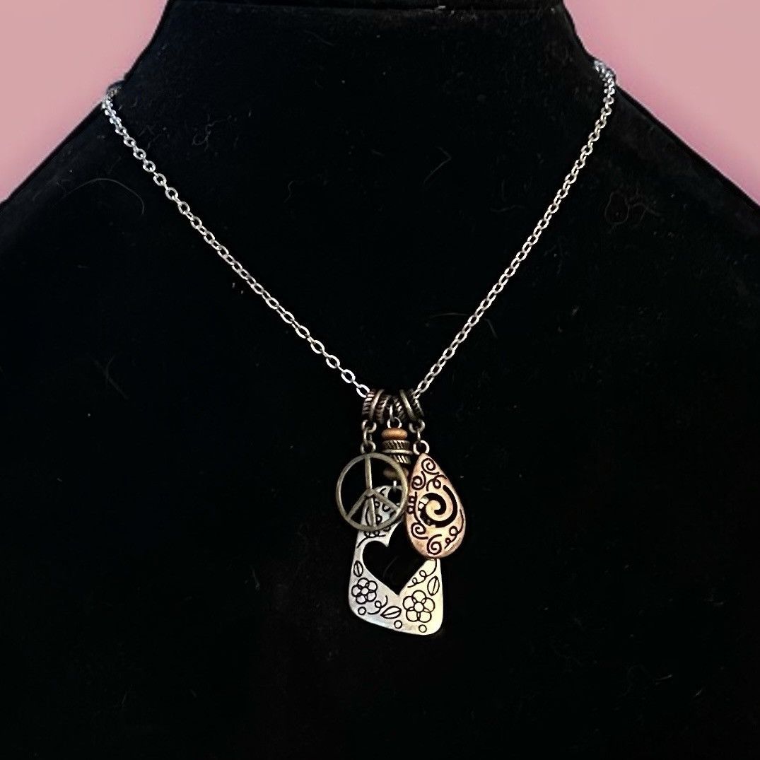 Other Lia Sophia Day Dreamer pendant necklace Size ONE SIZE - 1 Thumbnail