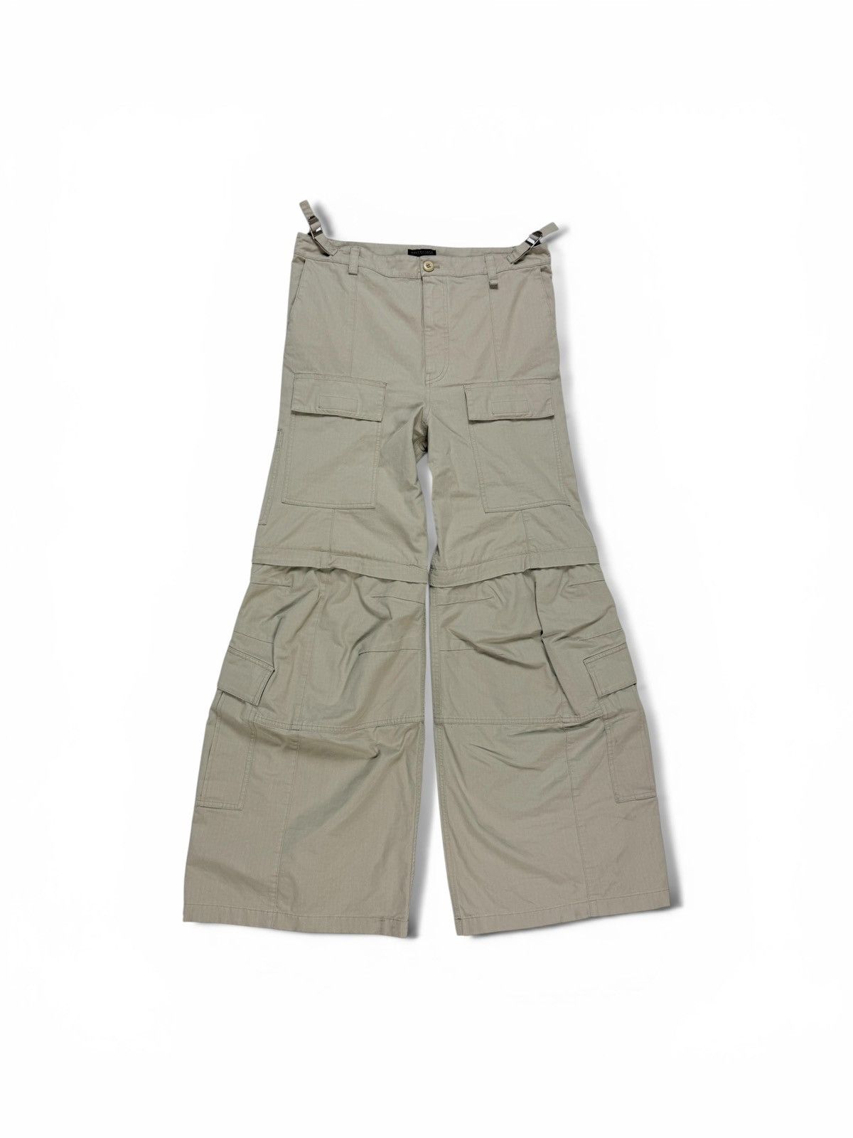Balenciaga Balenciaga Flared Cargo Pants Beige Ripstop Size US 34 / EU 50 - 1 Thumbnail