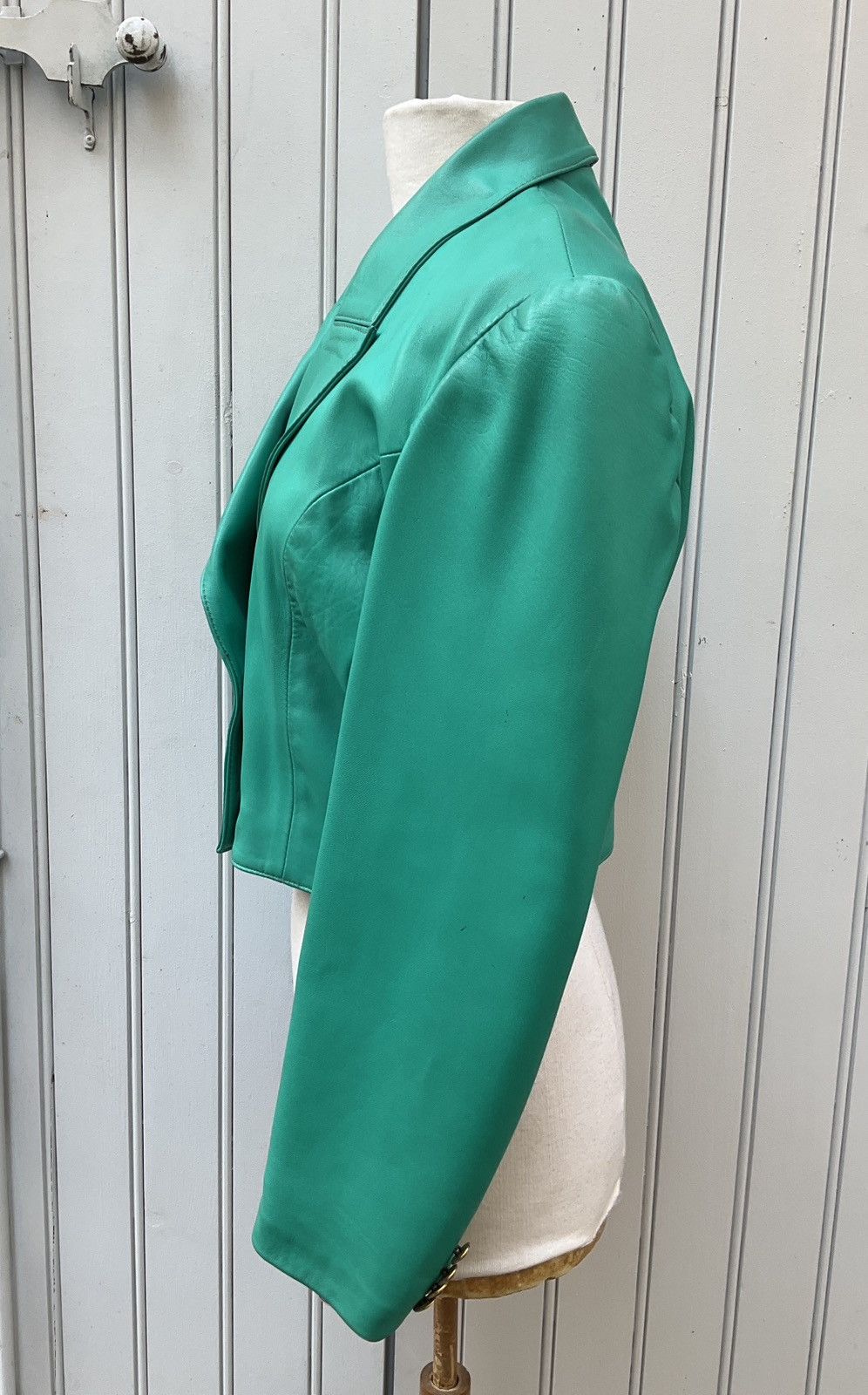 Vintage 80’s Vintage green leather jacket Size M / US 6-8 / IT 42-44 - 2 Thumbnail