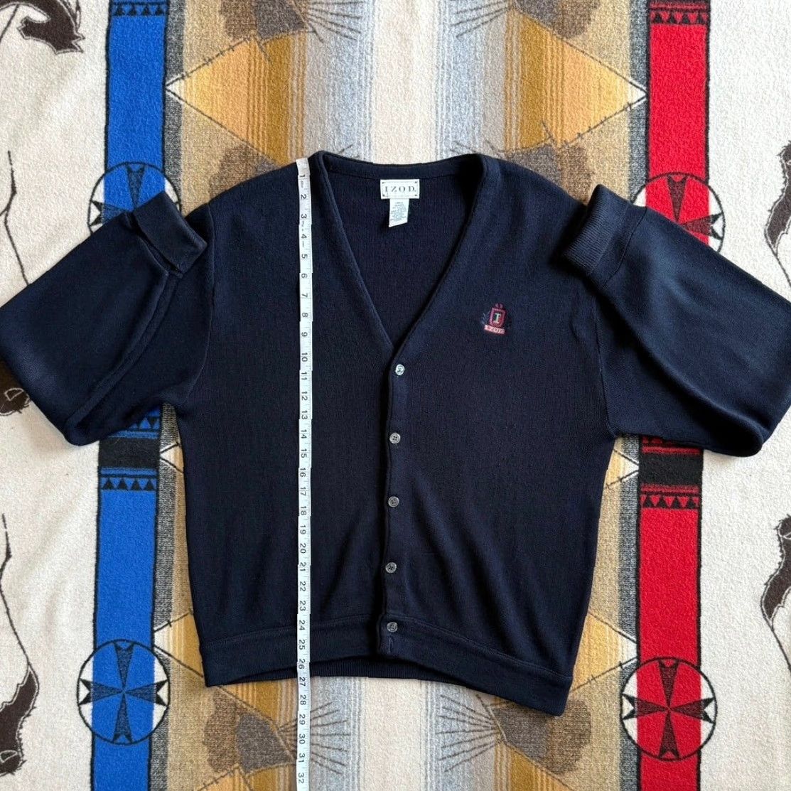Izod VINTAGE 90s IZOD Cardigan Knit Sweater Mens L Blue Embroidered Regular Knit Long Sleeve Casual Size US L / EU 52-54 / 3 - 7 Thumbnail